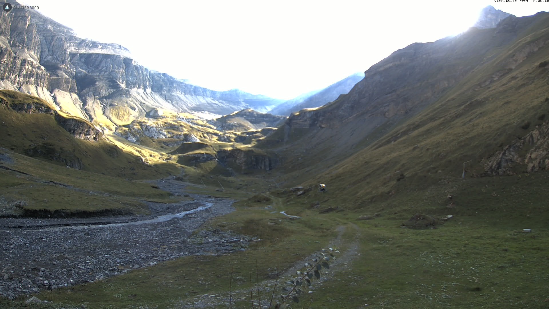 Archiv Foto Webcam Glacier 3000 Oldenalp – Oldenegg