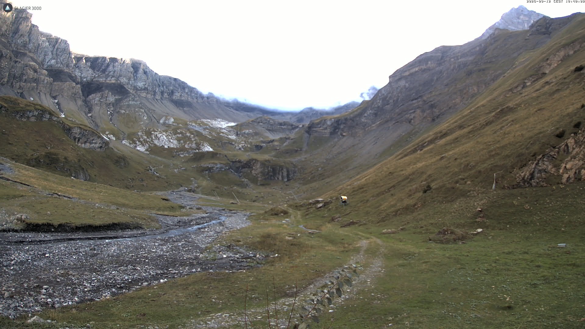 Archiv Foto Webcam Glacier 3000 Oldenalp – Oldenegg