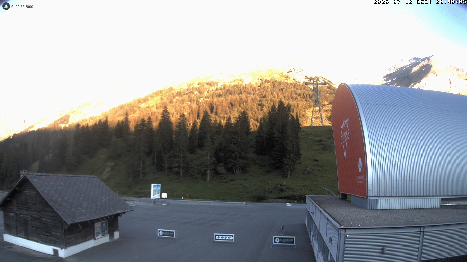 Archived image Webcam Glacier 3000: Col du Pillon