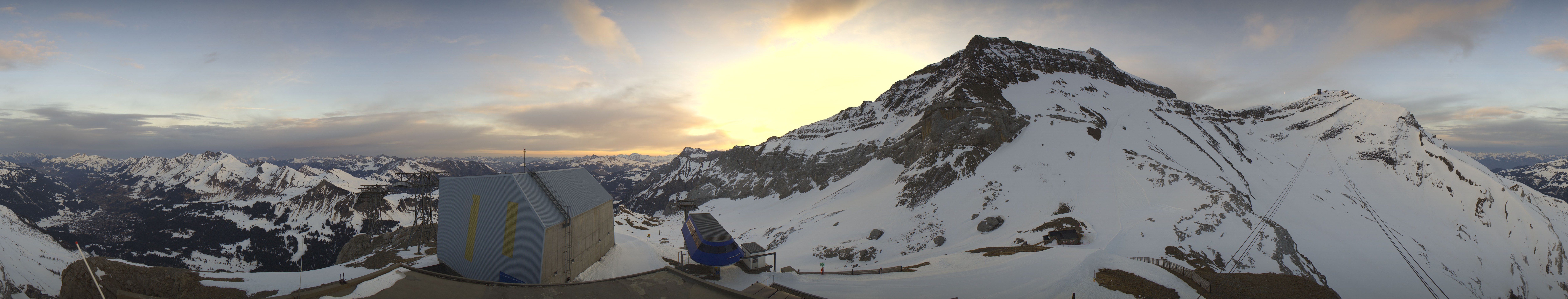 Archiv Foto Webcam Glacier 3000: Station Cabane