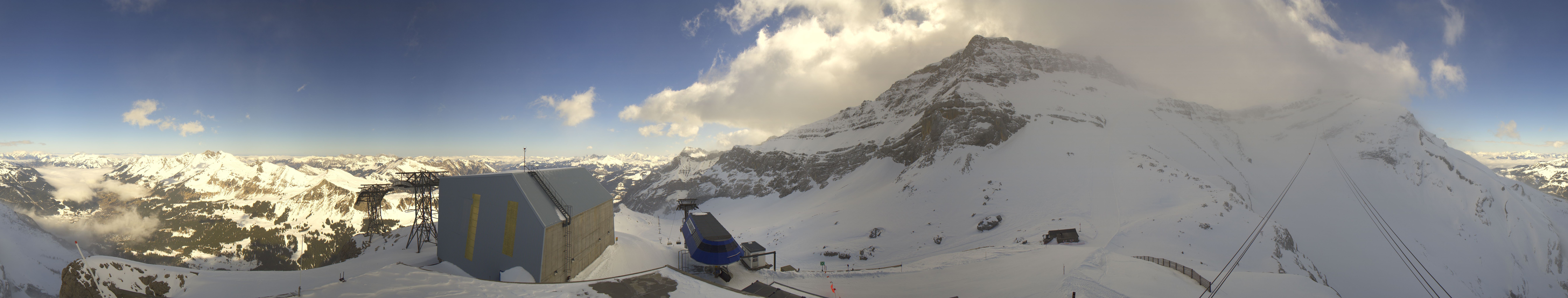 Archived image Webcam Glacier 3000: View from Cabane station