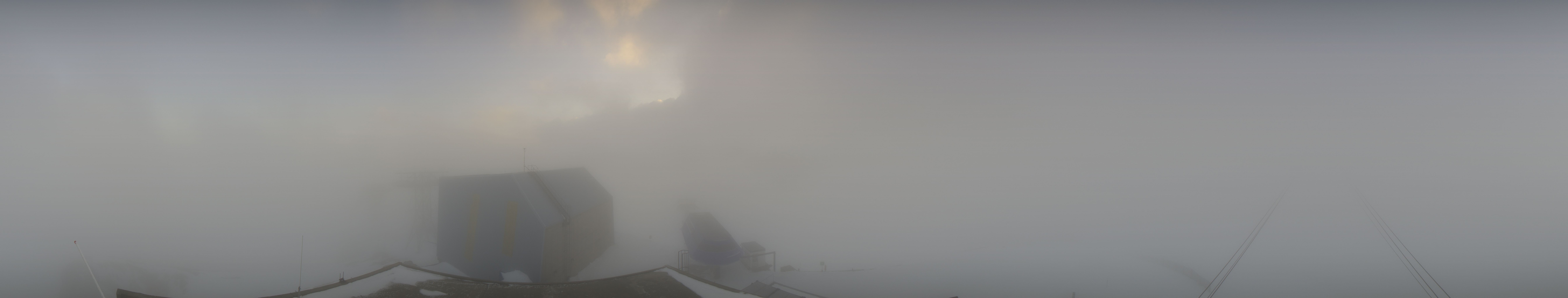 Archiv Foto Webcam Glacier 3000: Station Cabane