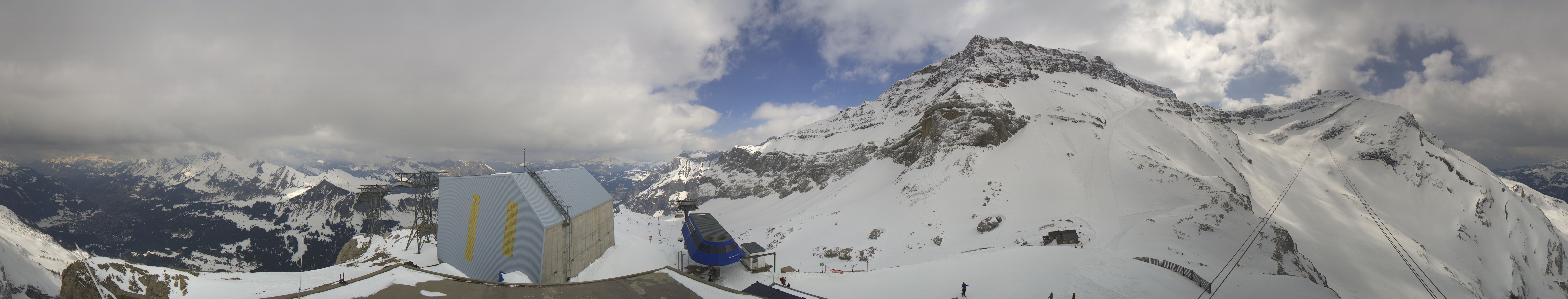 Archiv Foto Webcam Glacier 3000: Station Cabane