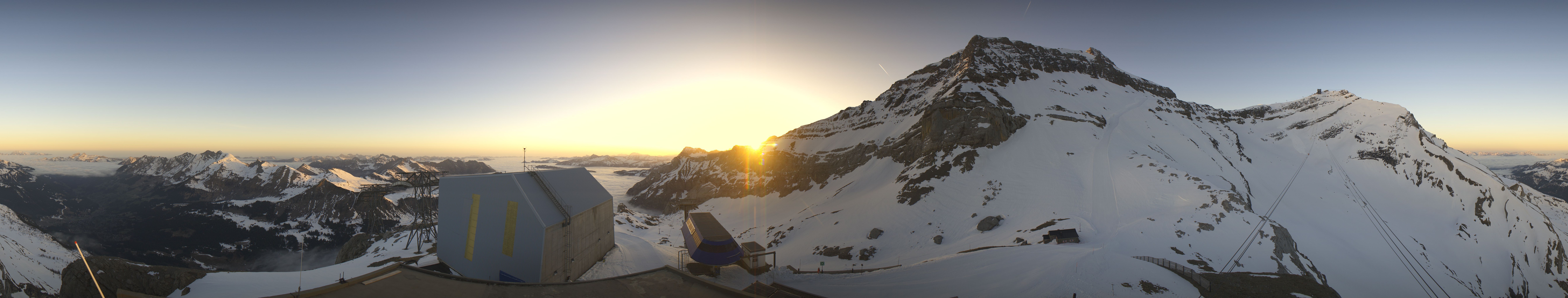 Archiv Foto Webcam Glacier 3000: Station Cabane