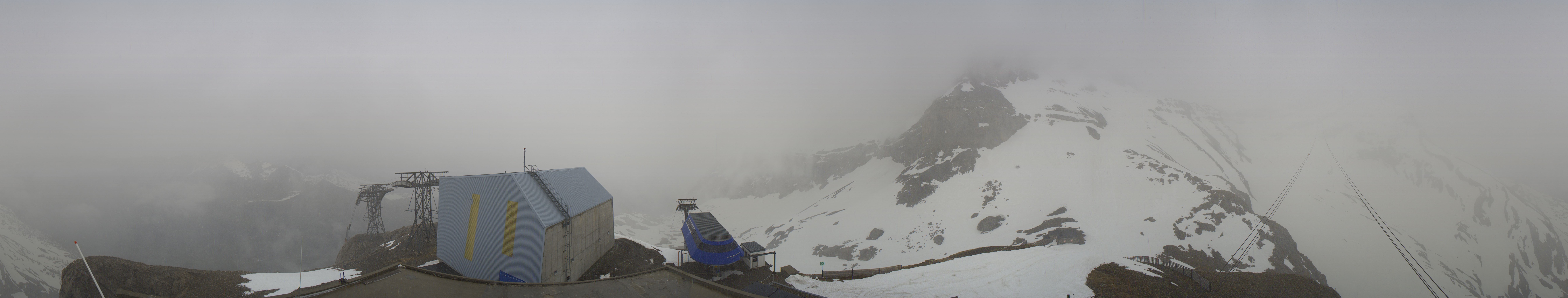 Archiv Foto Webcam Glacier 3000: Station Cabane