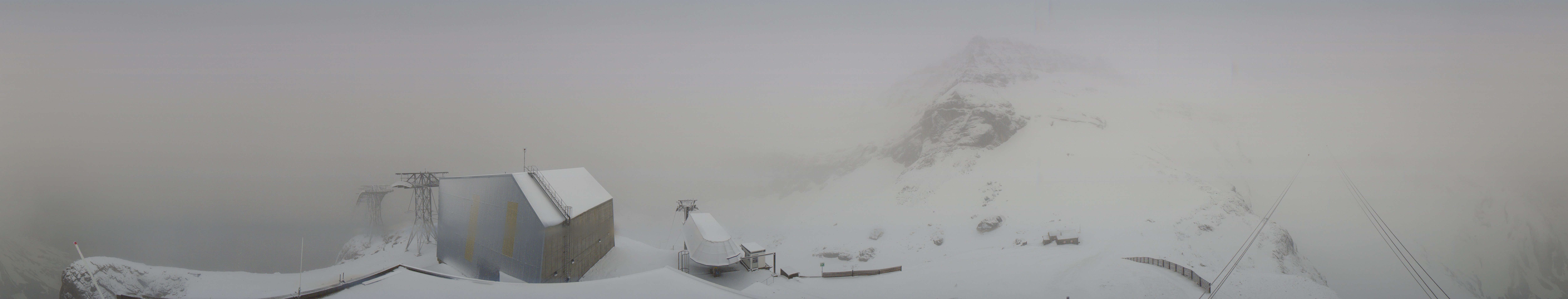 Archiv Foto Webcam Glacier 3000: Station Cabane