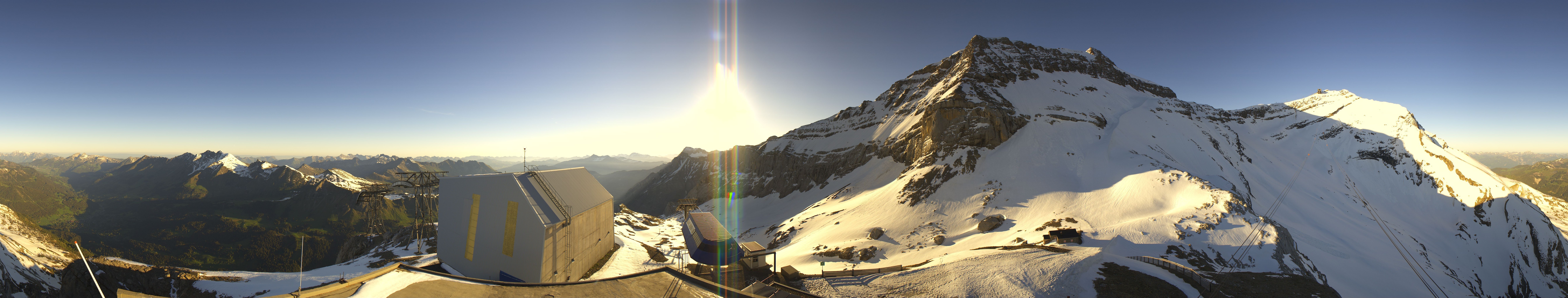 Archiv Foto Webcam Glacier 3000: Station Cabane