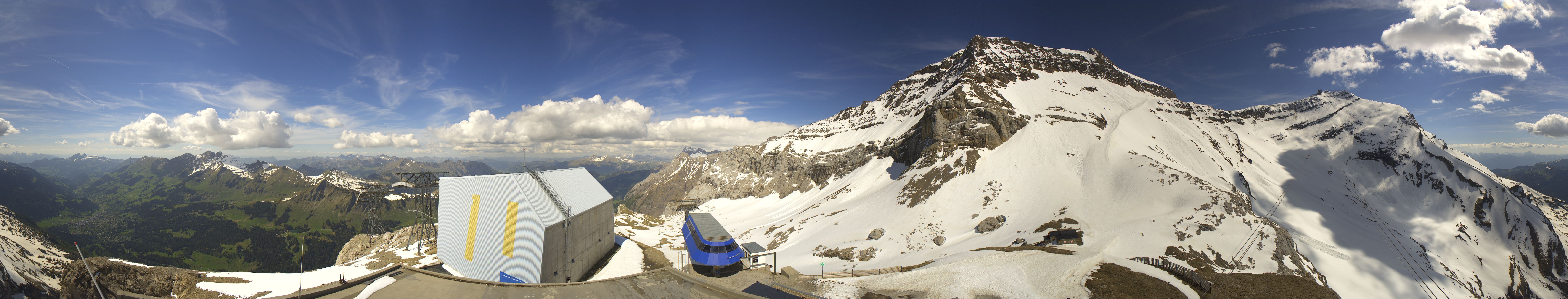Archiv Foto Webcam Glacier 3000: Station Cabane