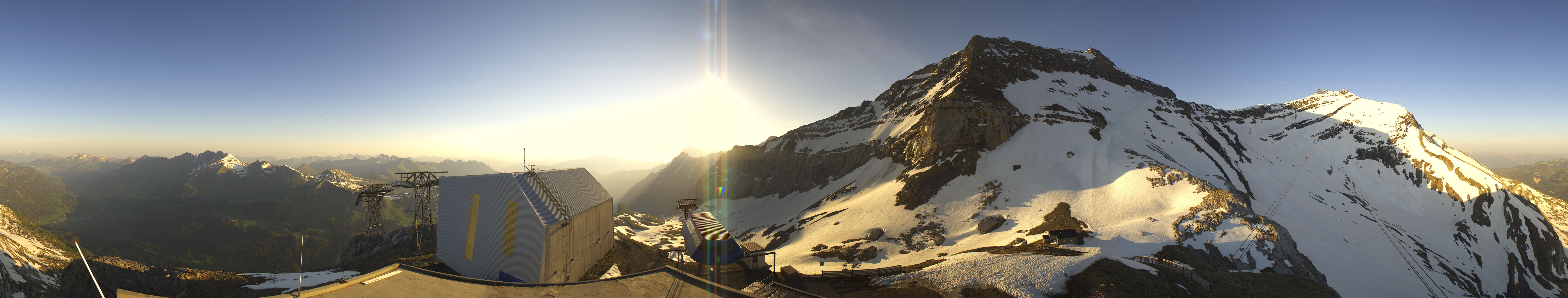 Archiv Foto Webcam Glacier 3000: Station Cabane