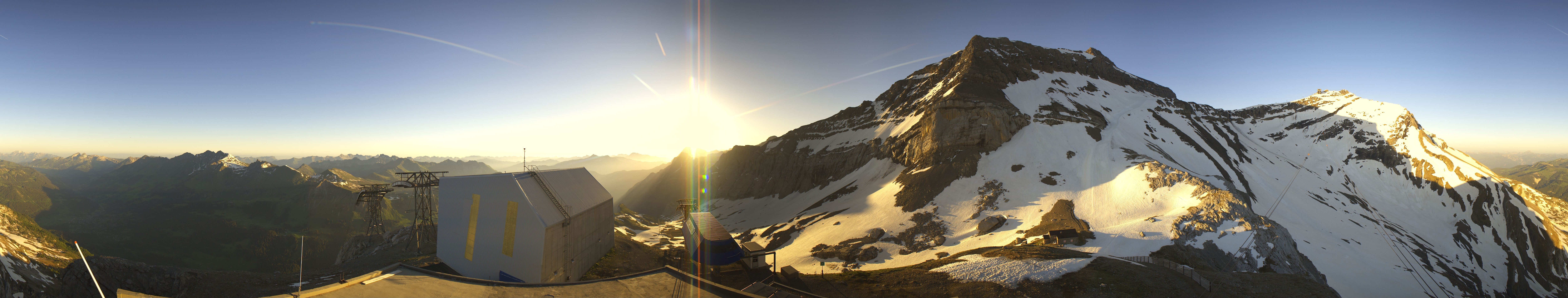 Archiv Foto Webcam Glacier 3000: Station Cabane