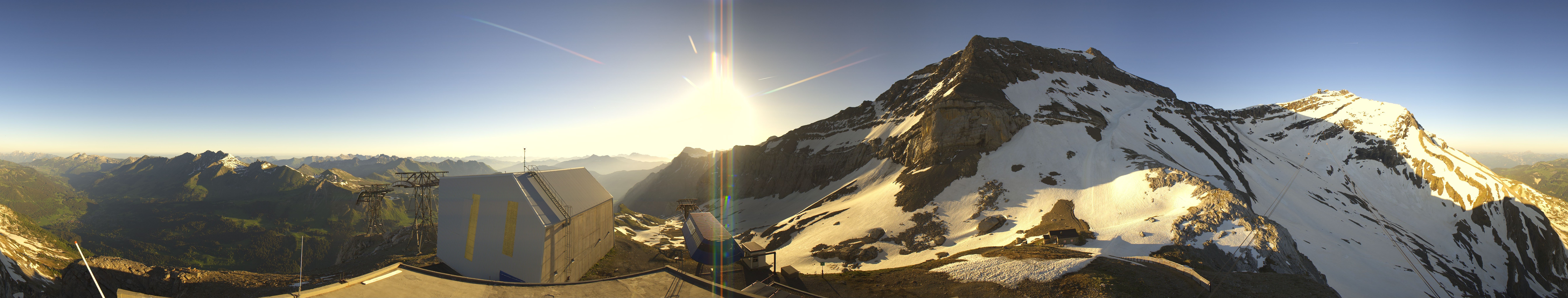 Archiv Foto Webcam Glacier 3000: Station Cabane