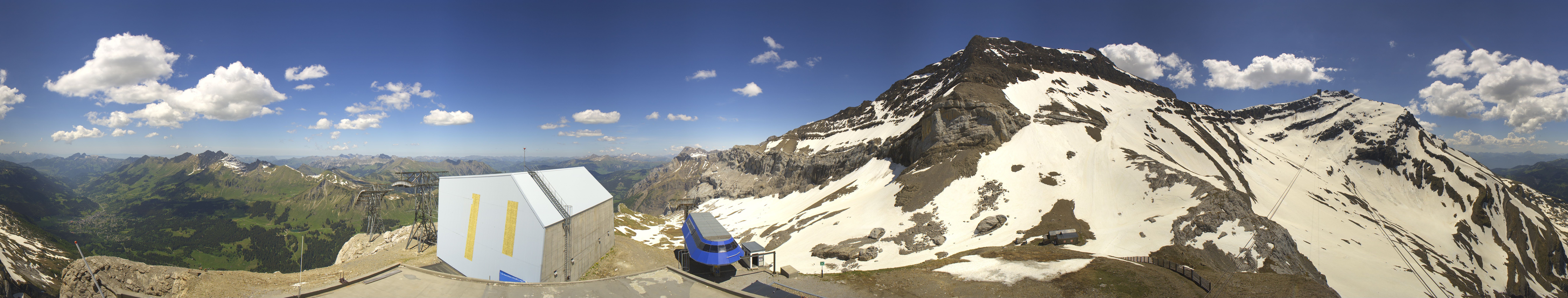 Archiv Foto Webcam Glacier 3000: Station Cabane