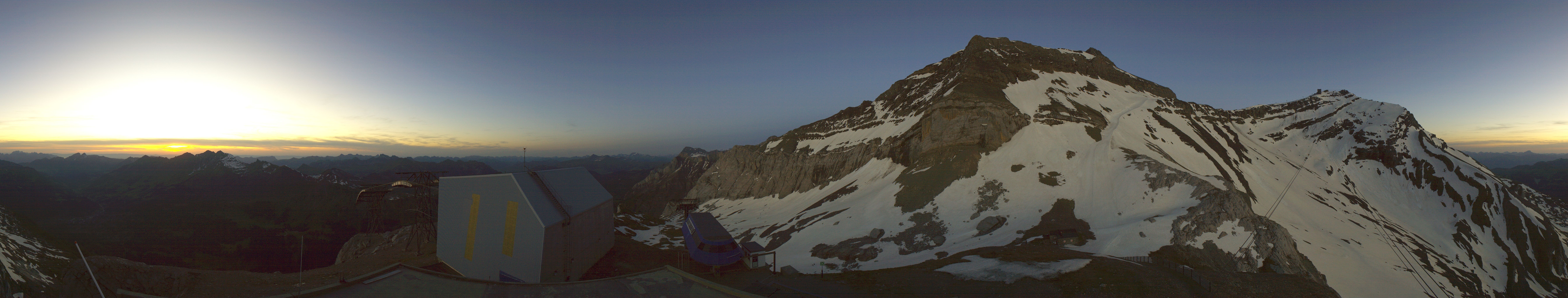 Archiv Foto Webcam Glacier 3000: Station Cabane