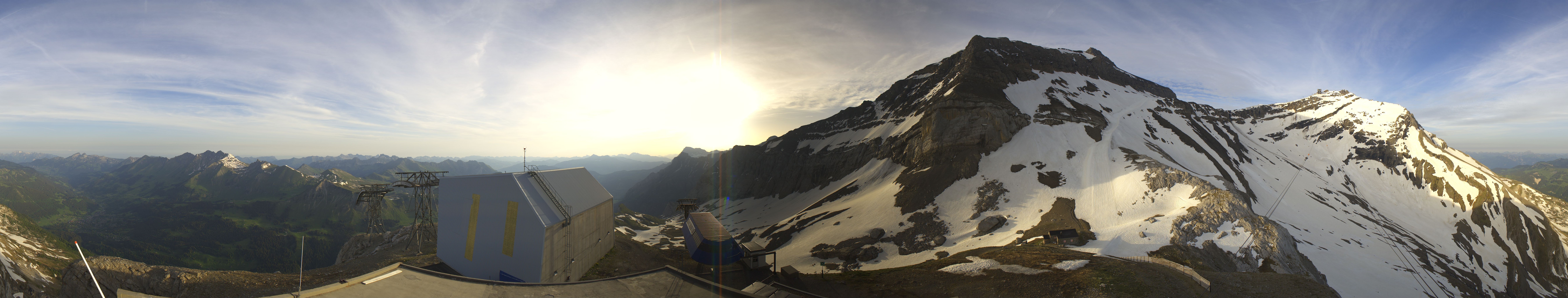 Archiv Foto Webcam Glacier 3000: Station Cabane