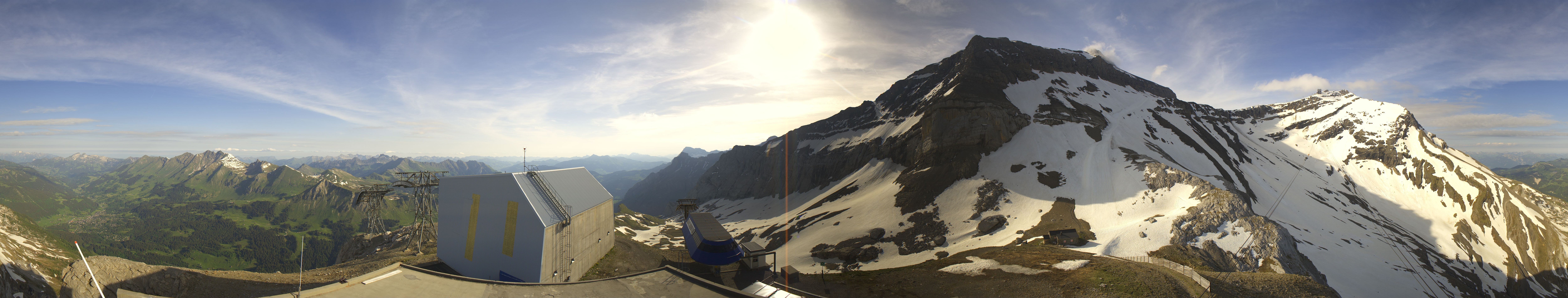 Archiv Foto Webcam Glacier 3000: Station Cabane