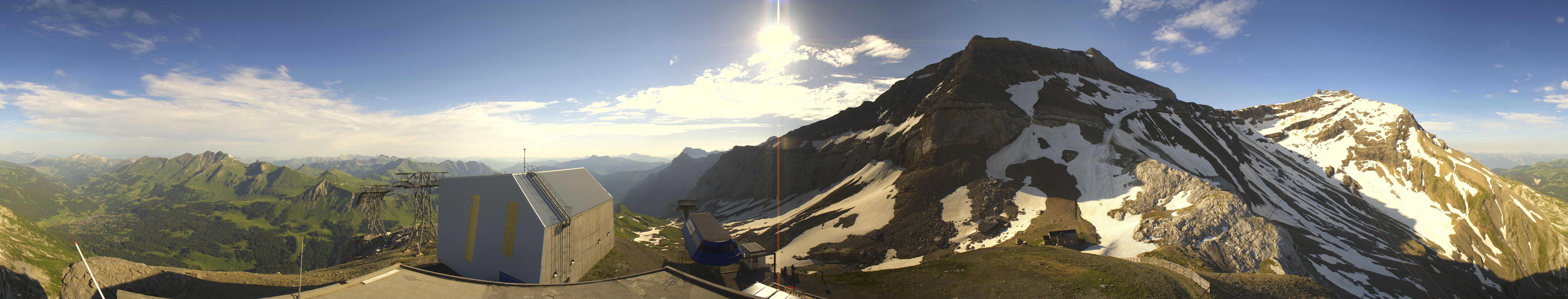 Archiv Foto Webcam Glacier 3000: Station Cabane