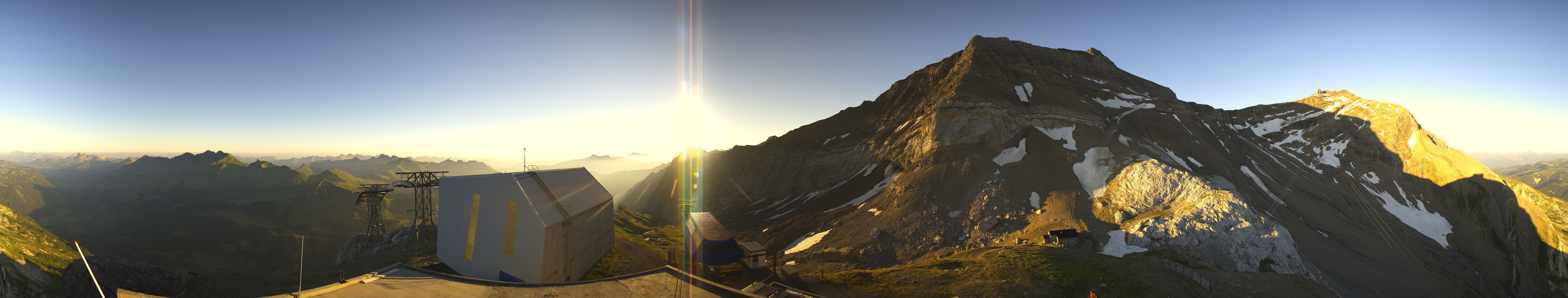 Archiv Foto Webcam Glacier 3000: Station Cabane