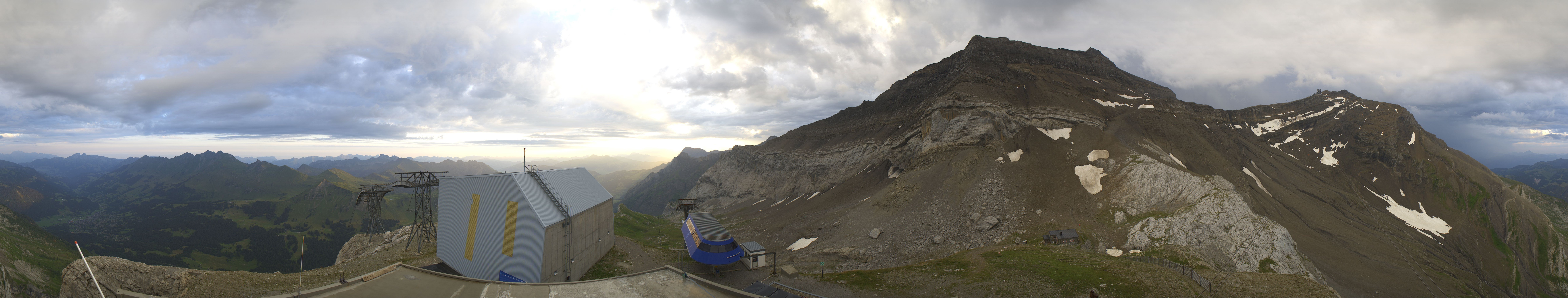 Archiv Foto Webcam Glacier 3000: Station Cabane