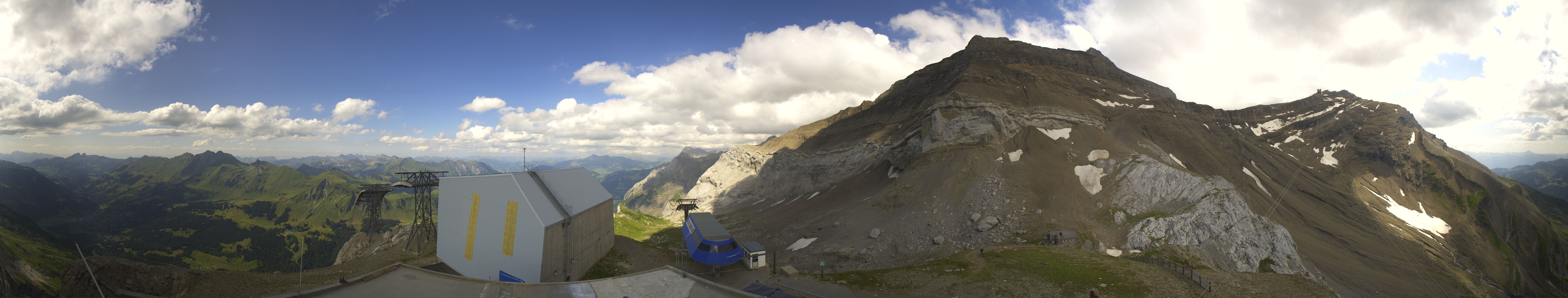 Archiv Foto Webcam Glacier 3000: Station Cabane