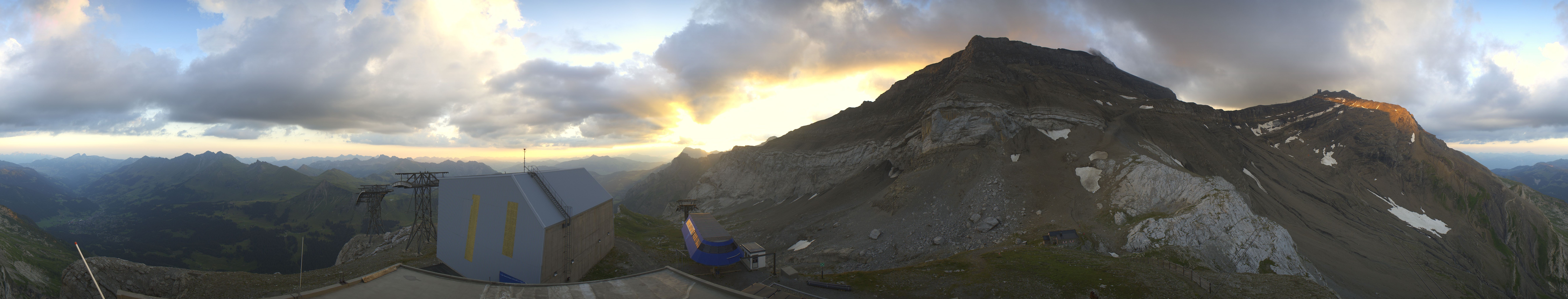 Archiv Foto Webcam Glacier 3000: Station Cabane