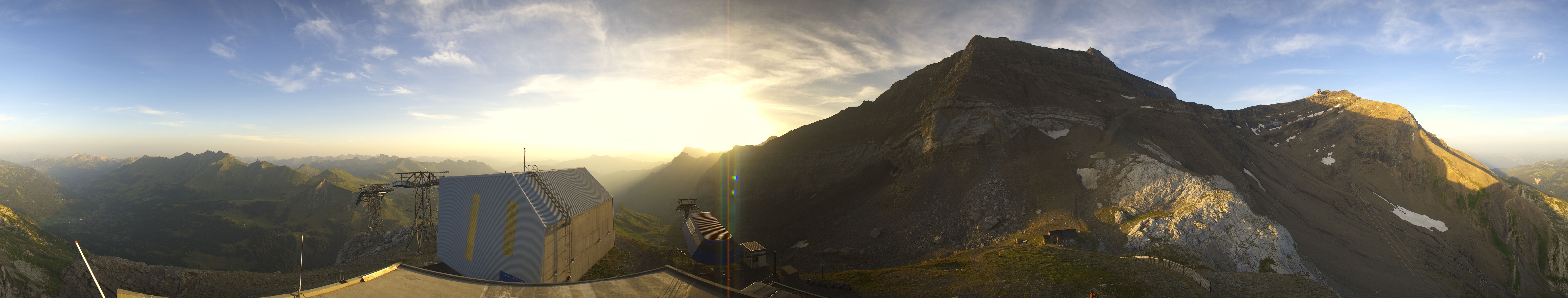 Archiv Foto Webcam Glacier 3000: Station Cabane