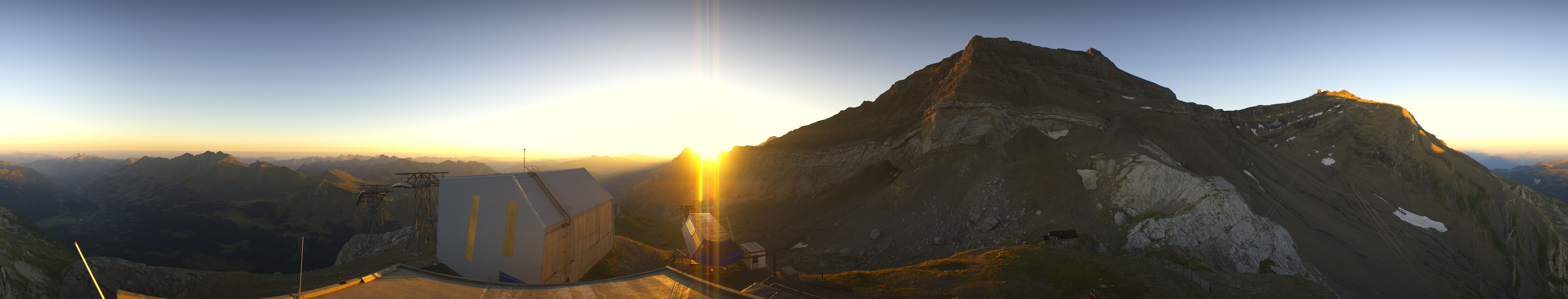 Archiv Foto Webcam Glacier 3000: Station Cabane