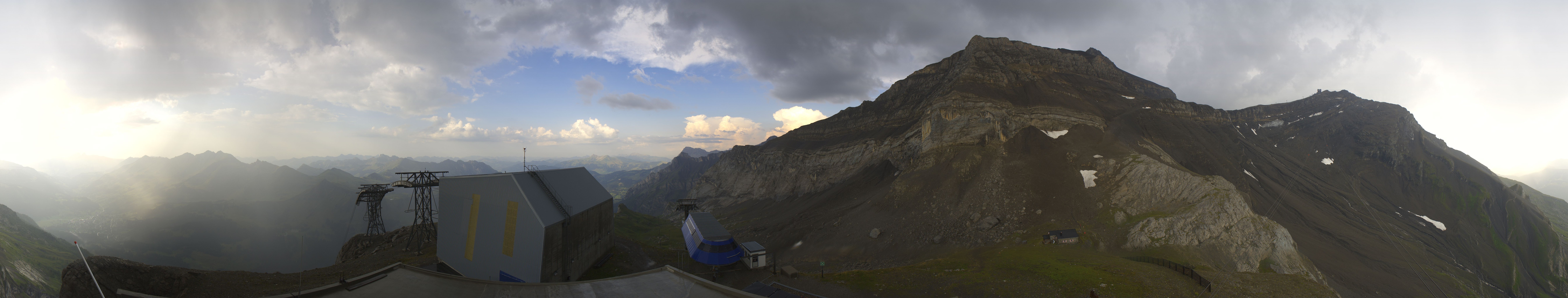 Archiv Foto Webcam Glacier 3000: Station Cabane