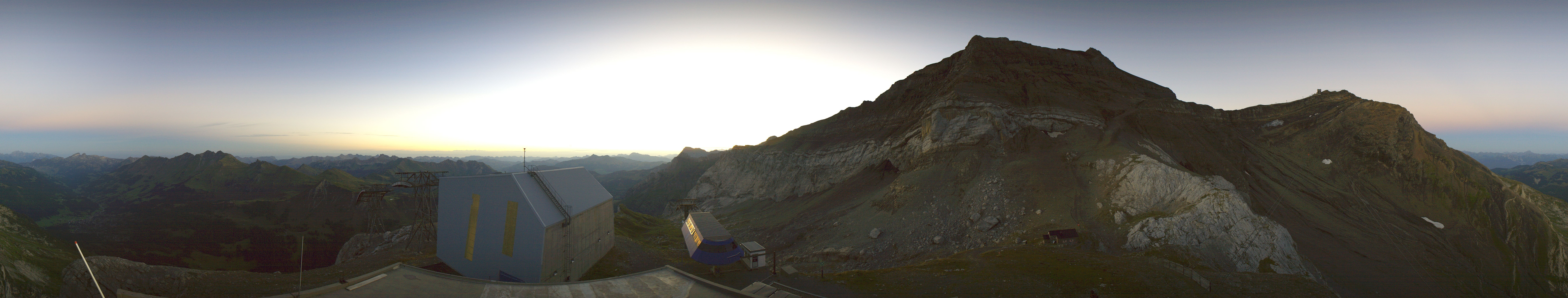 Archived image Webcam Glacier 3000: View from Cabane station
