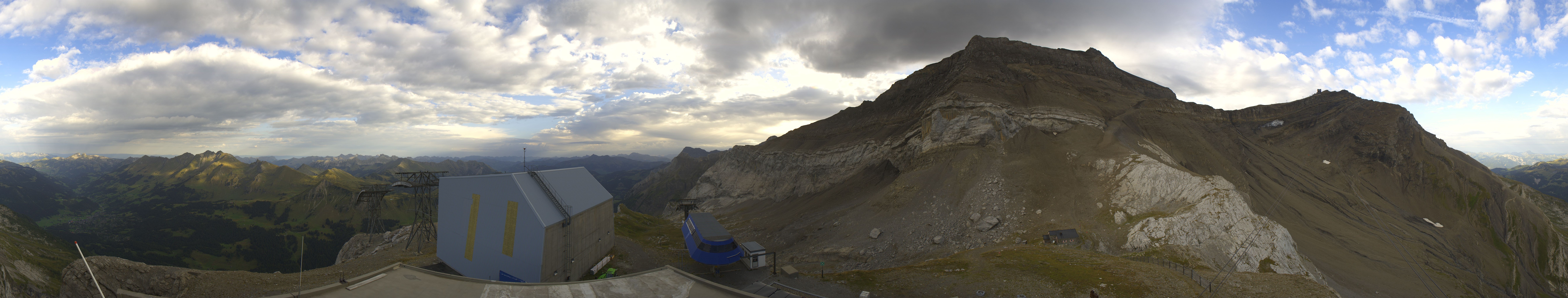 Archiv Foto Webcam Glacier 3000: Station Cabane