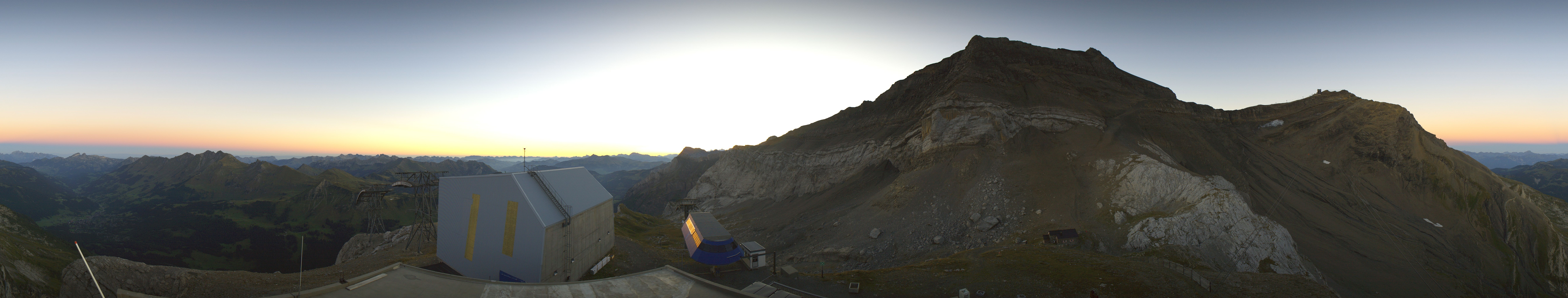 Archiv Foto Webcam Glacier 3000: Station Cabane