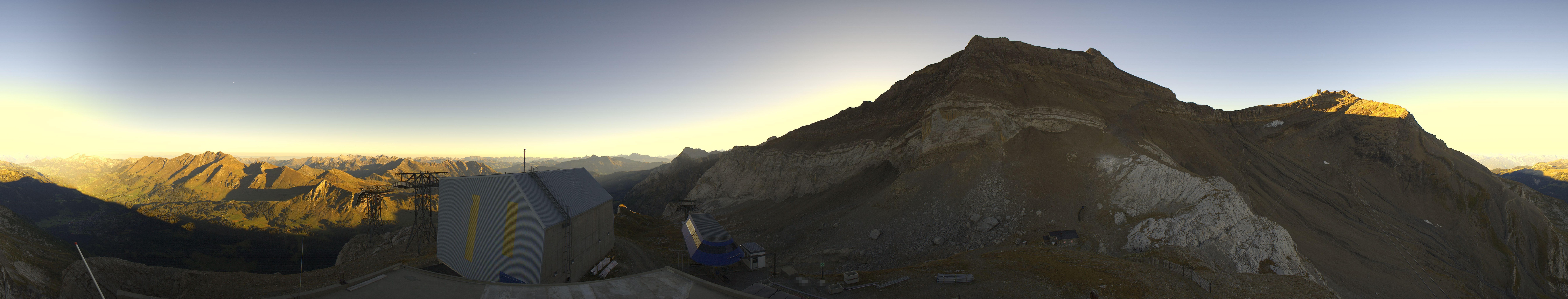 Archiv Foto Webcam Glacier 3000: Station Cabane