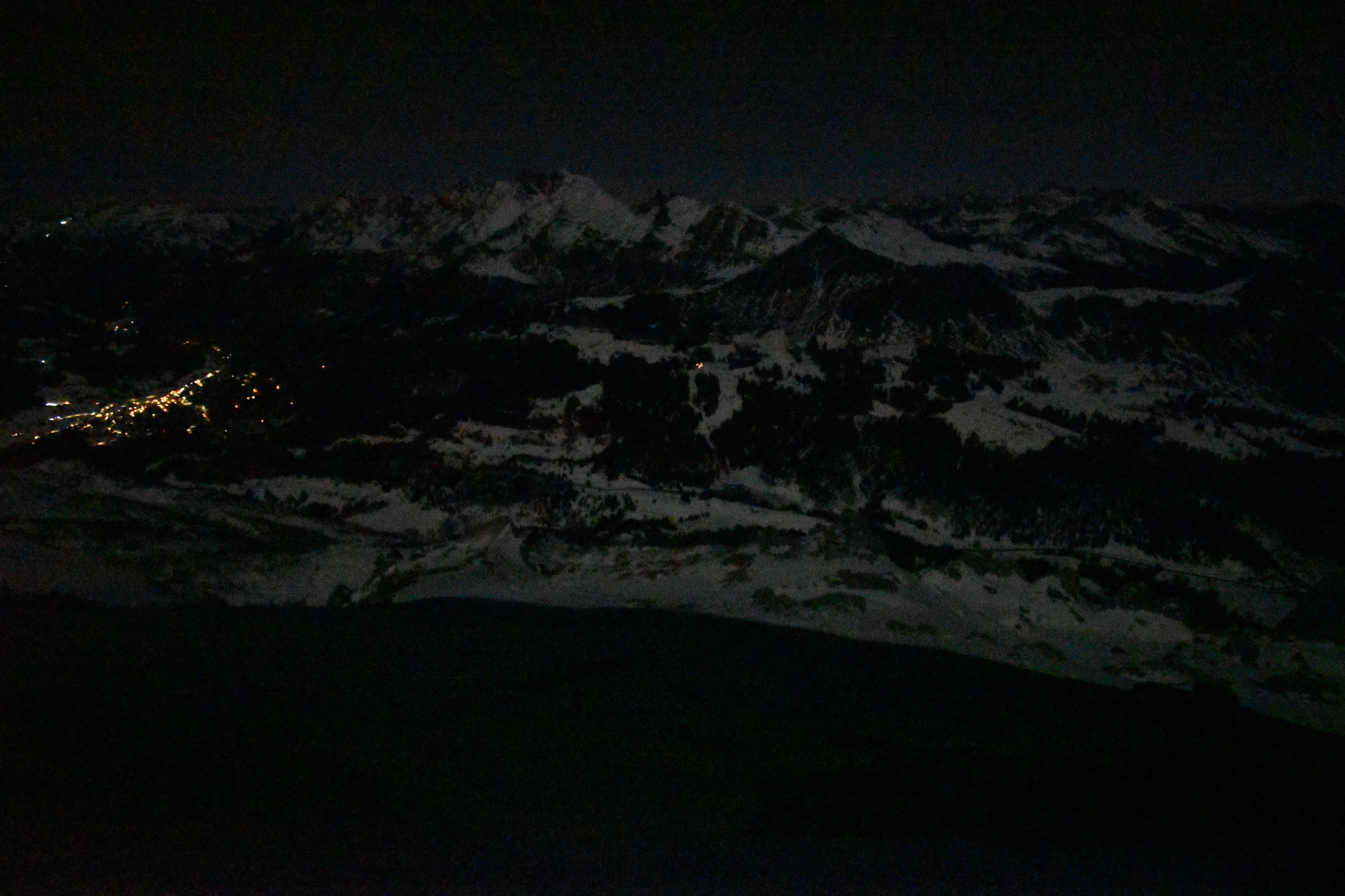 Archiv Foto Webcam Glacier 3000: Black Wall am Gemskopf