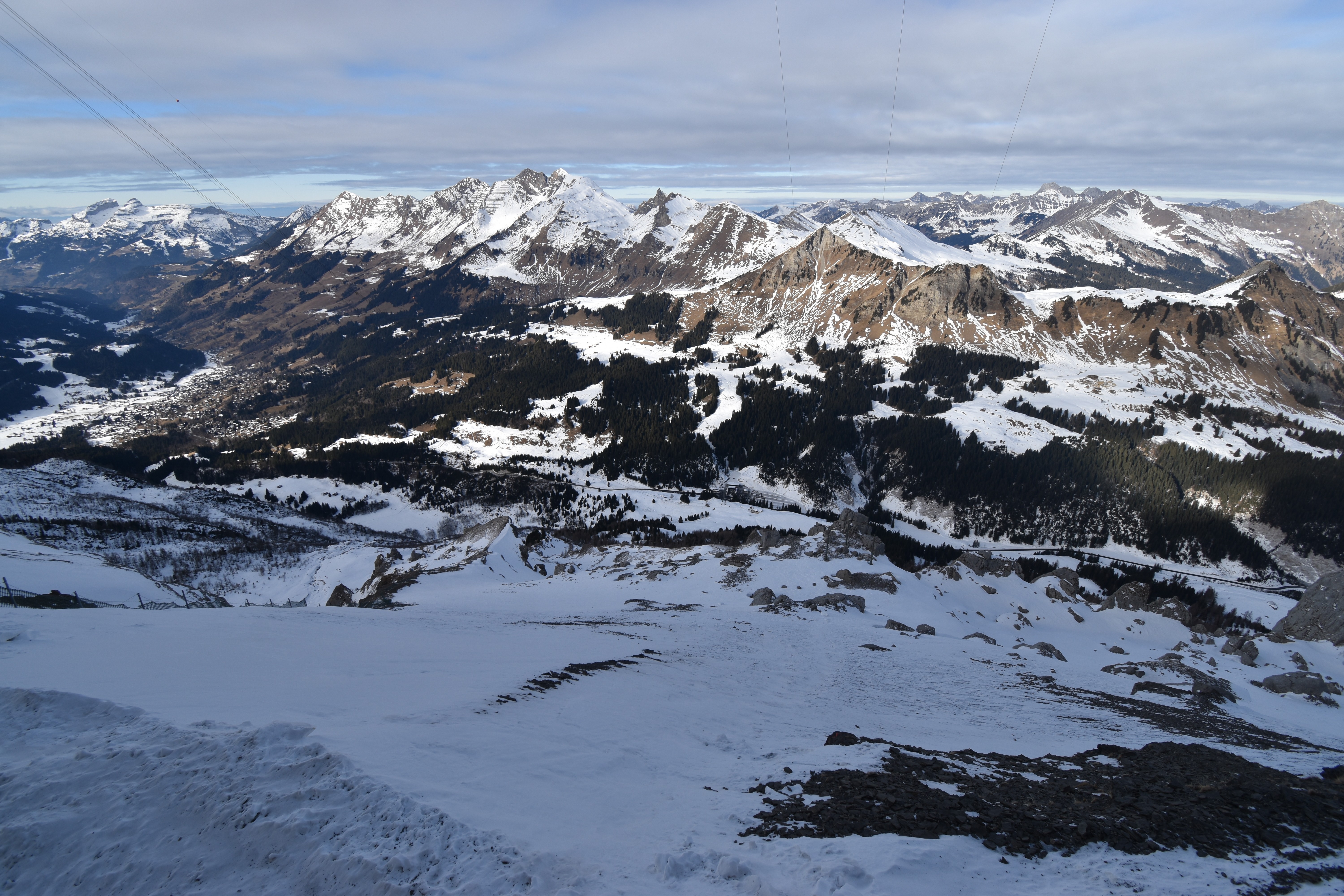 Archiv Foto Webcam Glacier 3000: Black Wall am Gemskopf