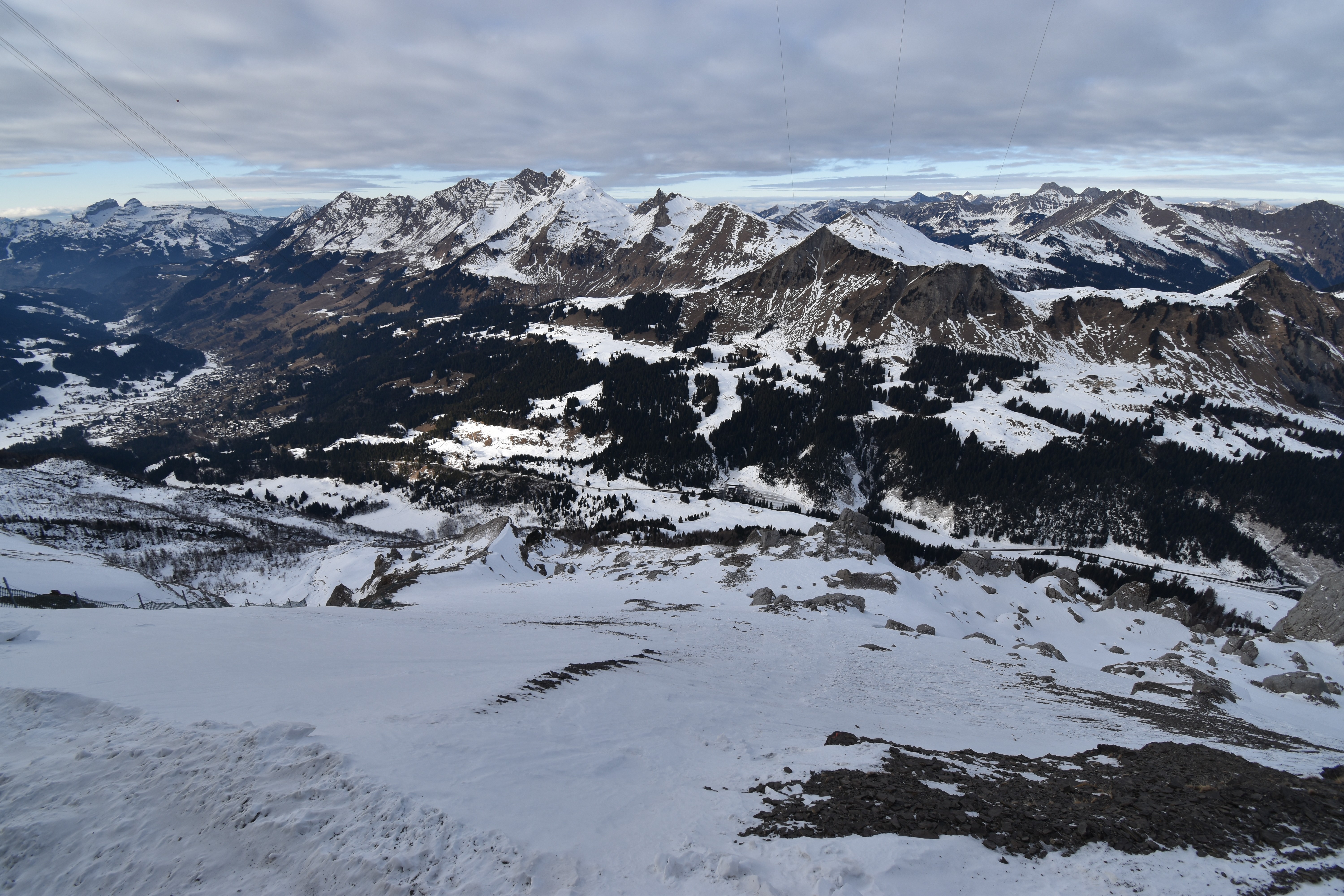 Archiv Foto Webcam Glacier 3000: Black Wall am Gemskopf