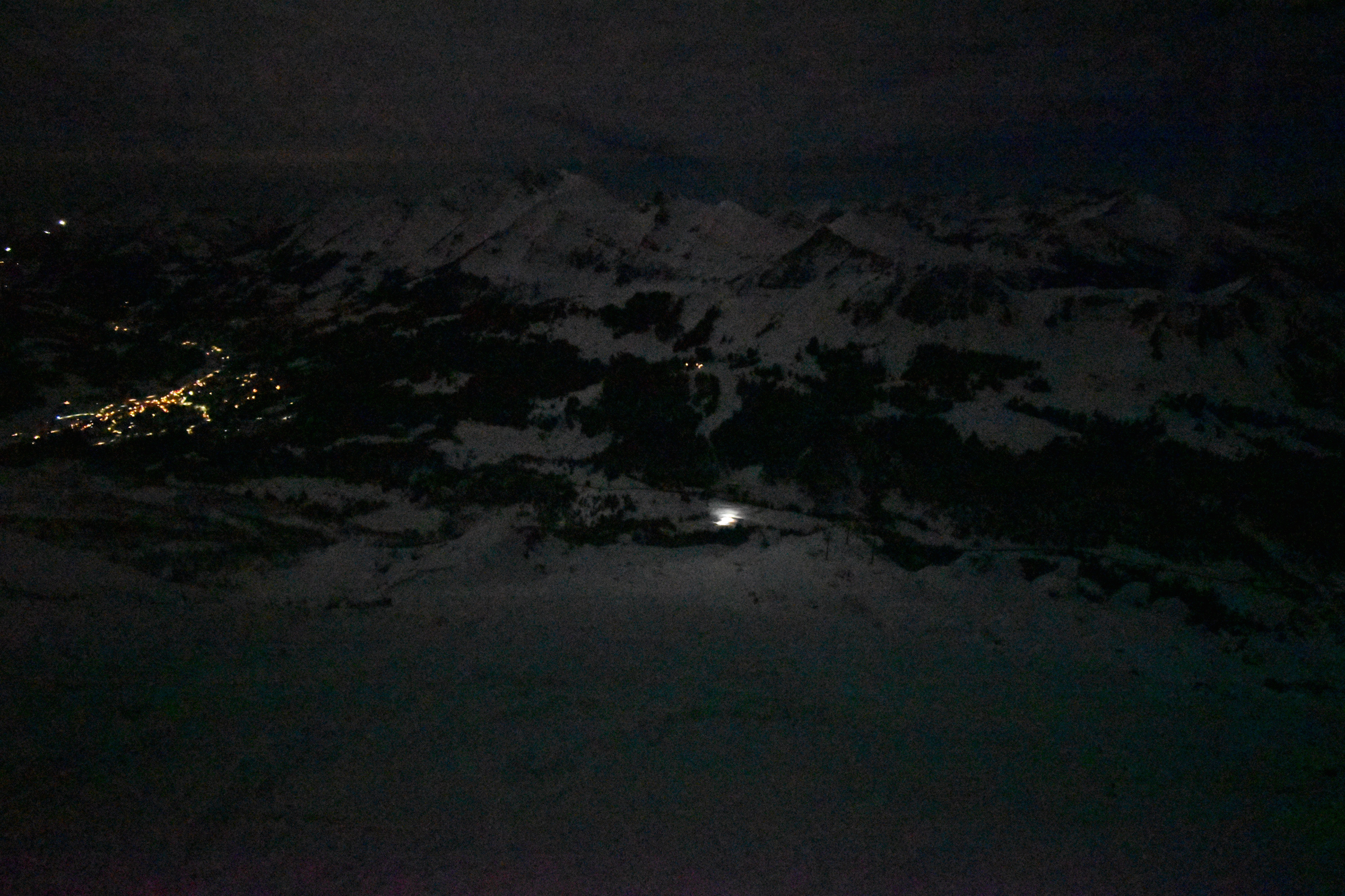 Archiv Foto Webcam Glacier 3000: Black Wall am Gemskopf