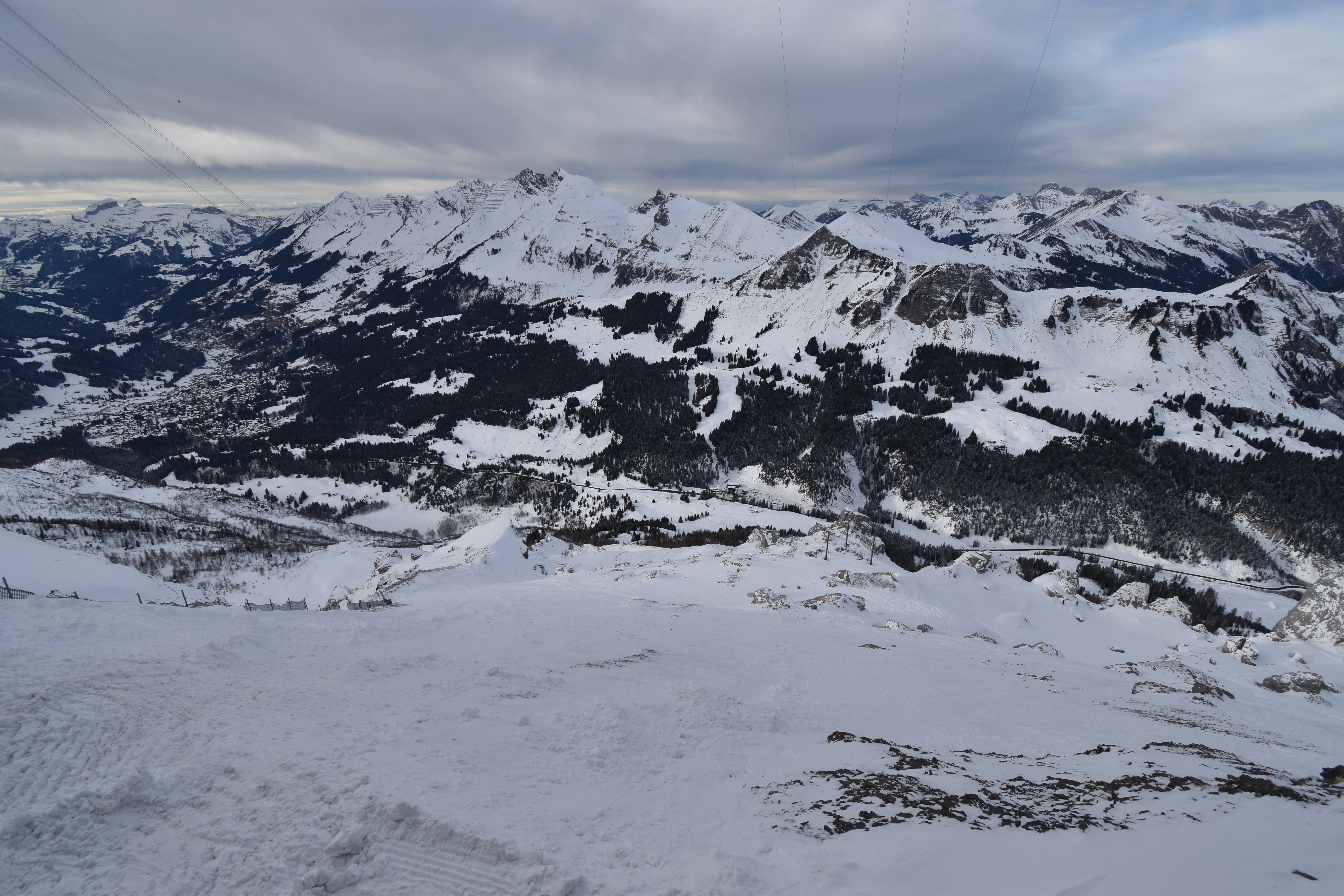 Archiv Foto Webcam Glacier 3000: Black Wall am Gemskopf