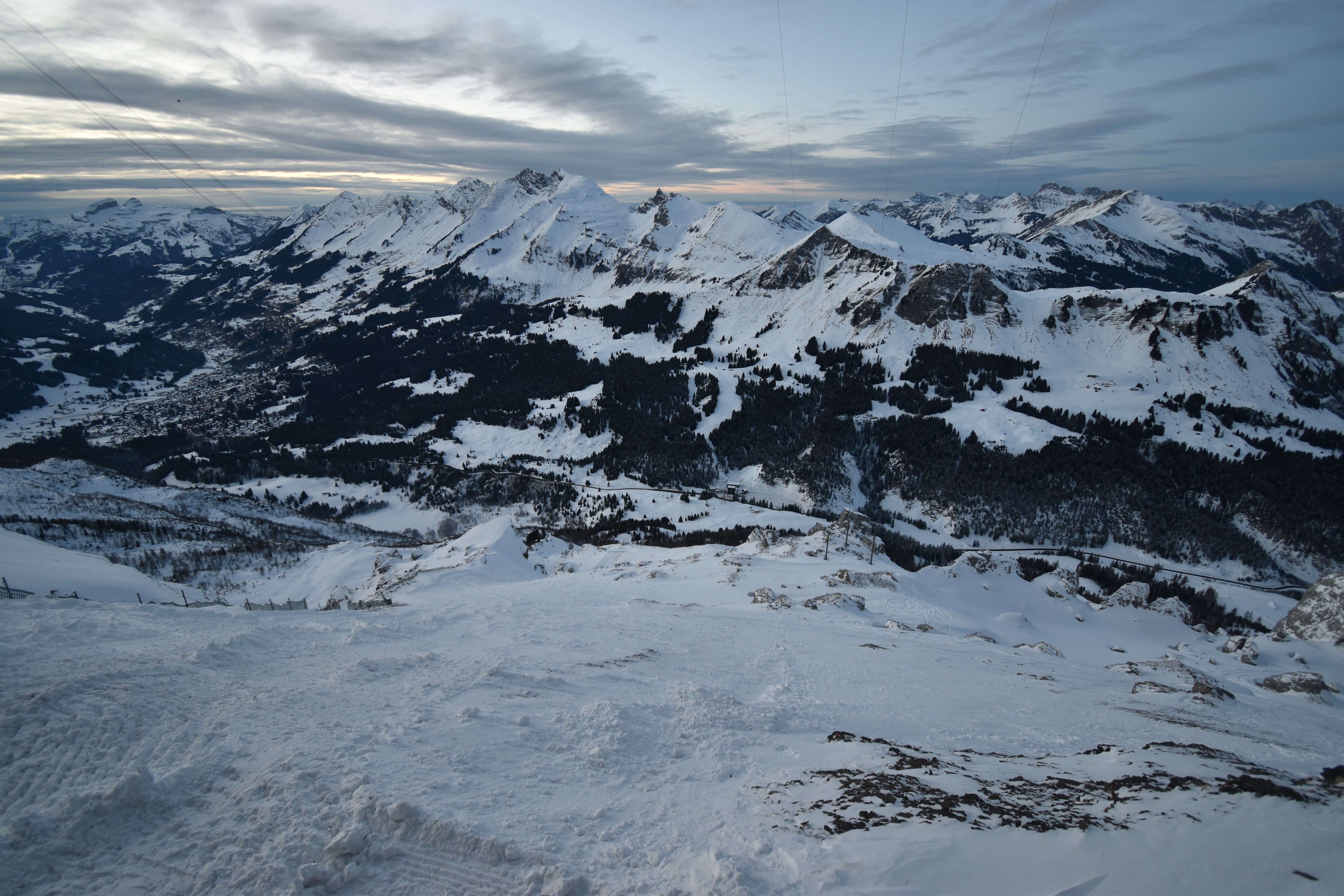 Archiv Foto Webcam Glacier 3000: Black Wall am Gemskopf
