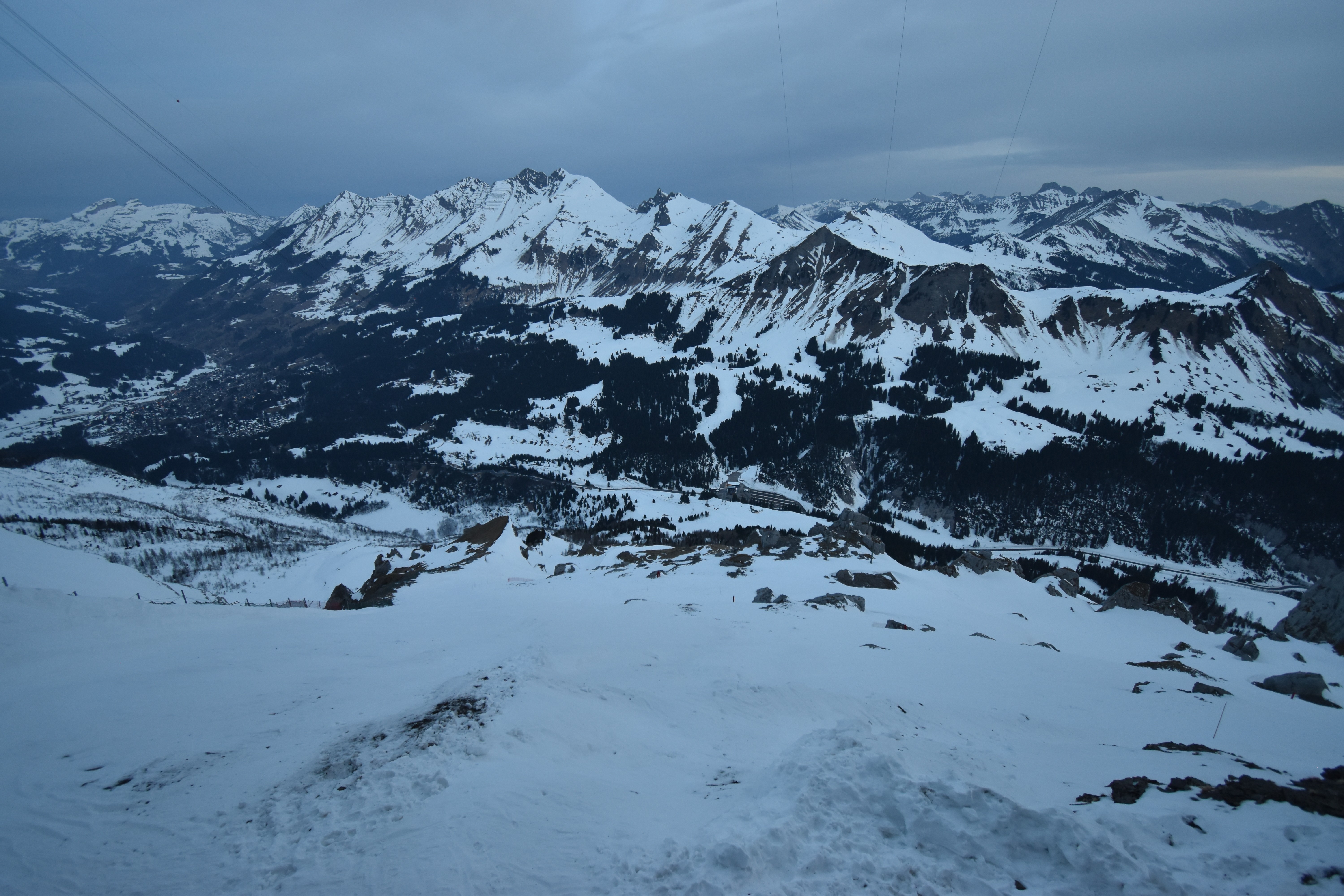 Archiv Foto Webcam Glacier 3000: Black Wall am Gemskopf