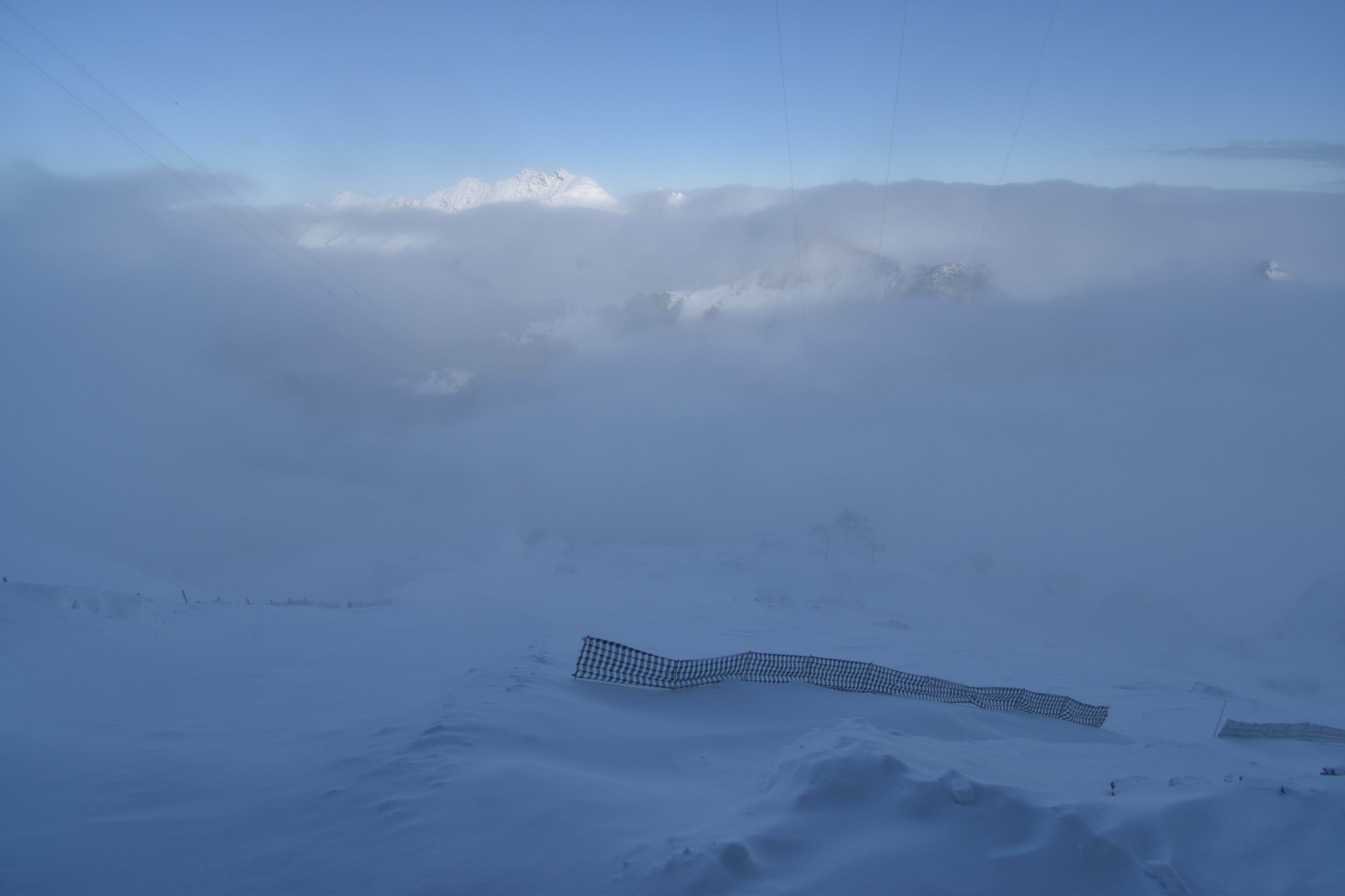 Archiv Foto Webcam Glacier 3000: Black Wall am Gemskopf