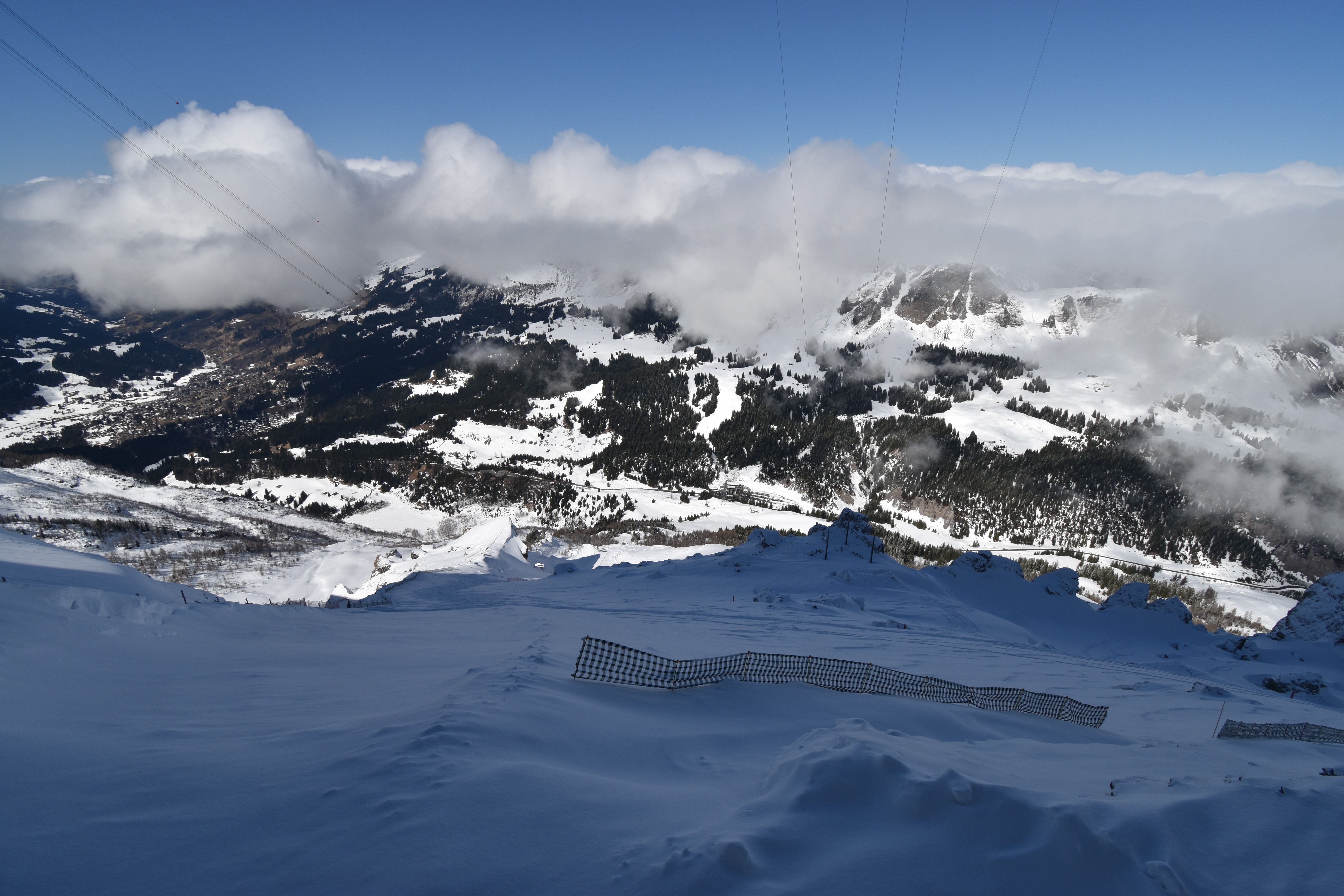 Archiv Foto Webcam Glacier 3000: Black Wall am Gemskopf