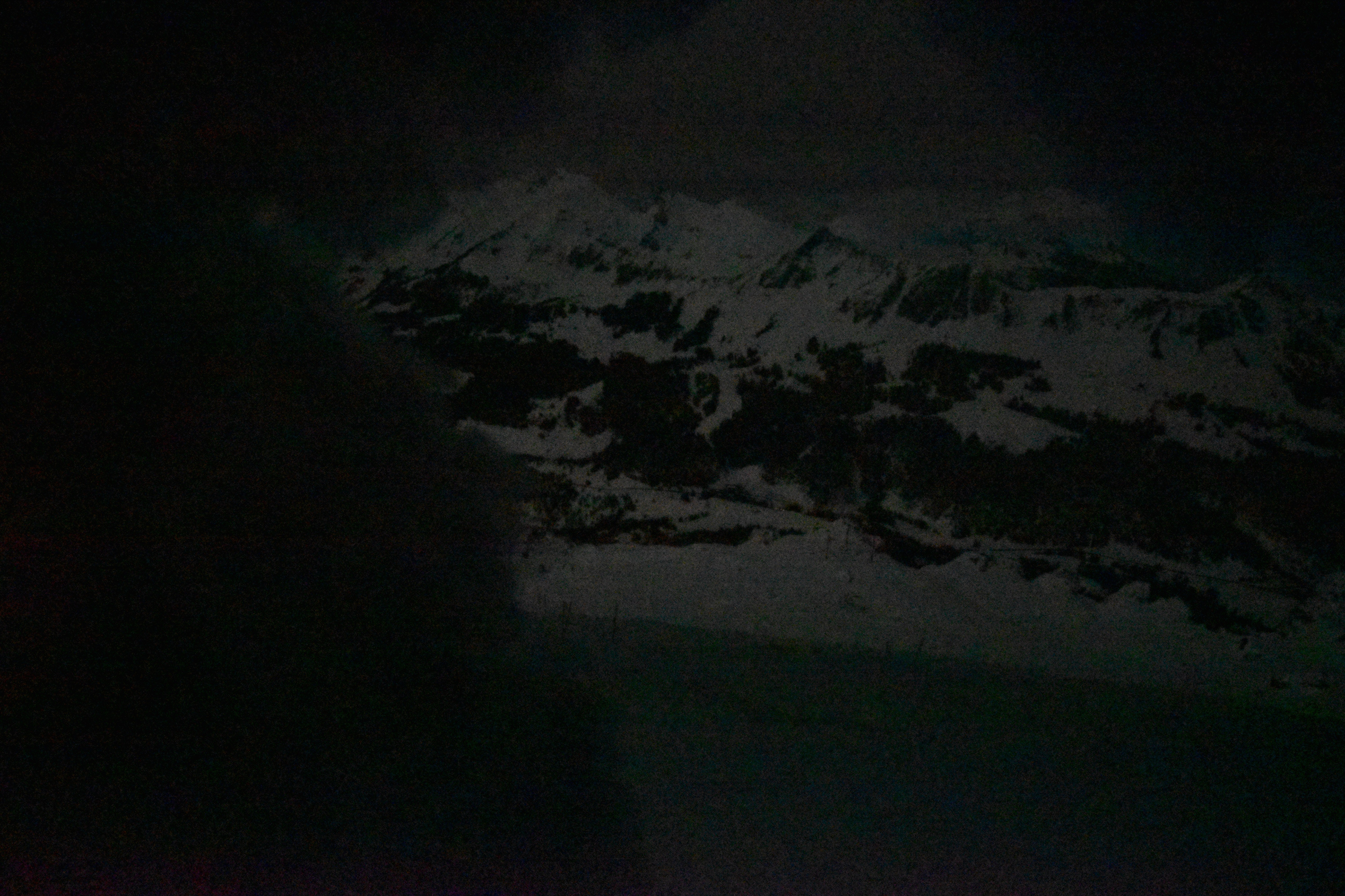 Archiv Foto Webcam Glacier 3000: Black Wall am Gemskopf