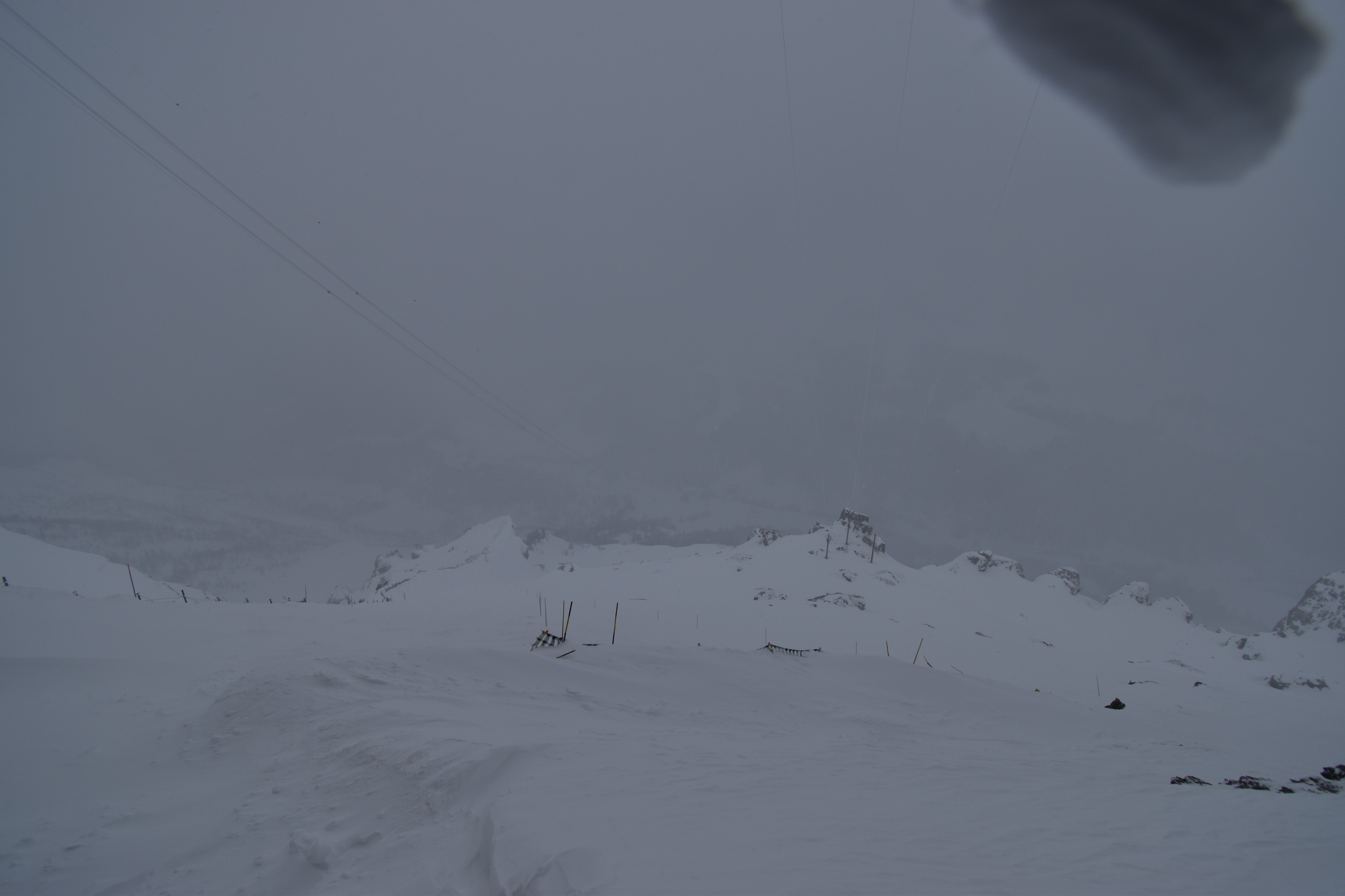 Archiv Foto Webcam Glacier 3000: Black Wall am Gemskopf