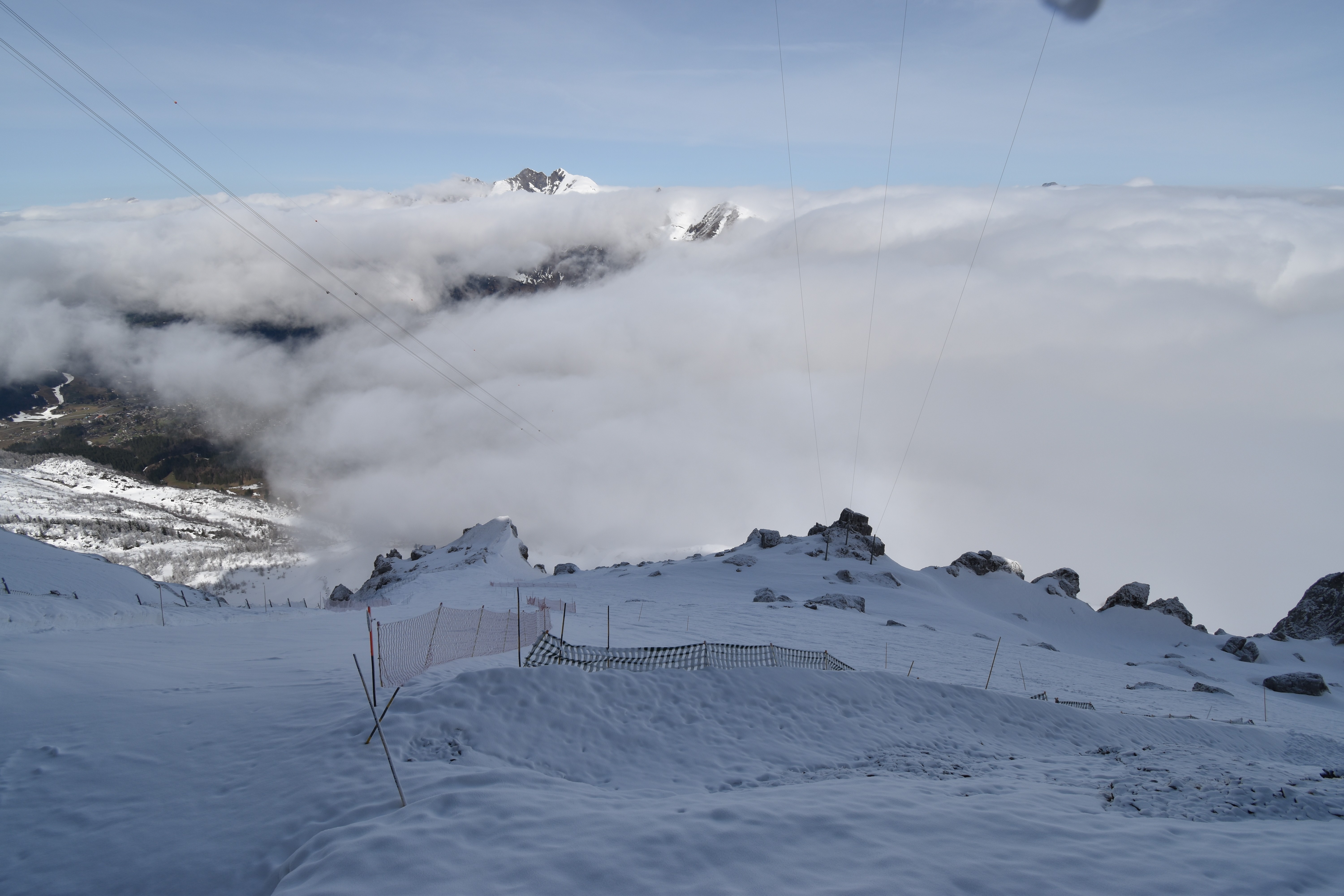 Archiv Foto Webcam Glacier 3000: Black Wall am Gemskopf