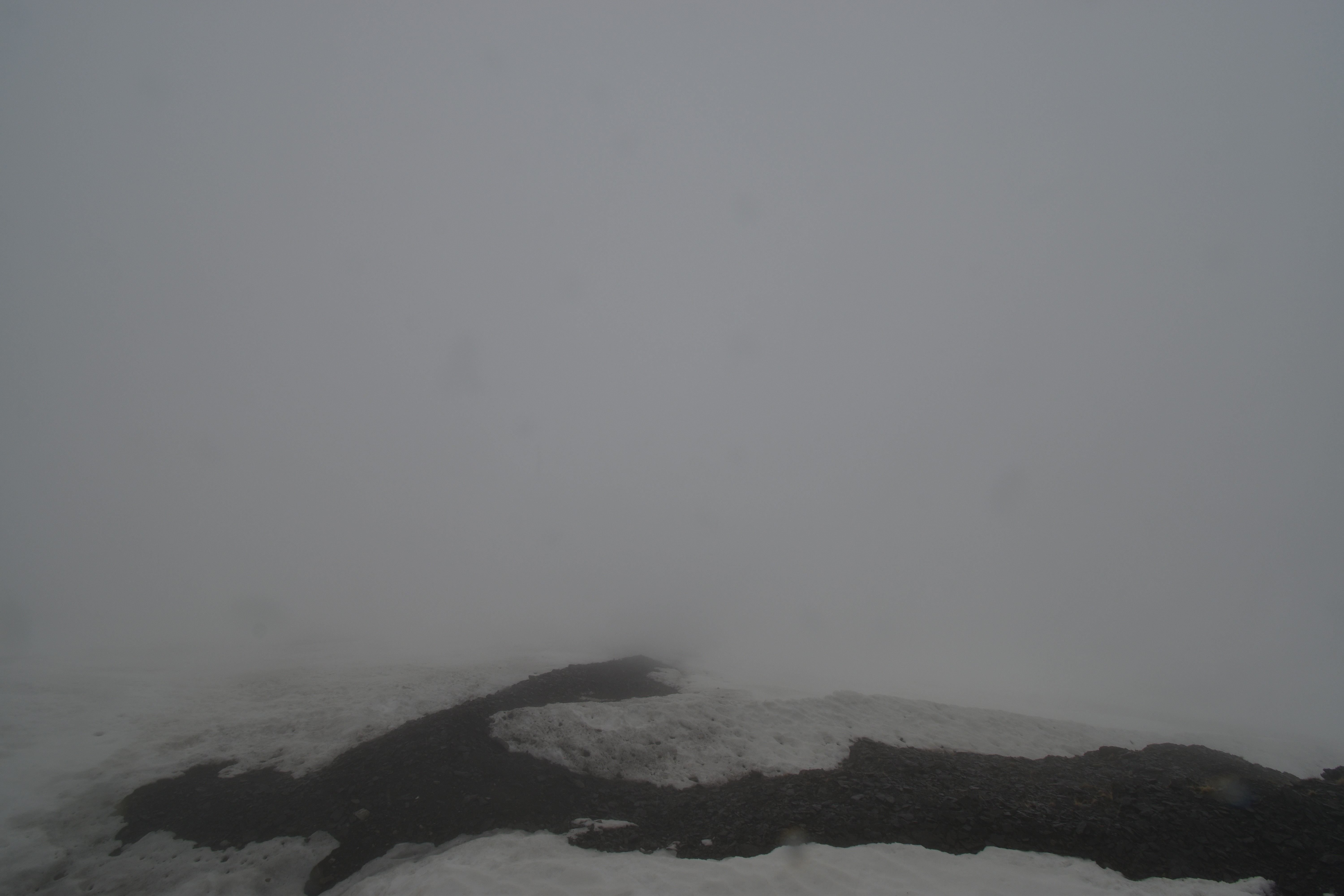 Archived image Webcam Glacier 3000: View from Black Wall