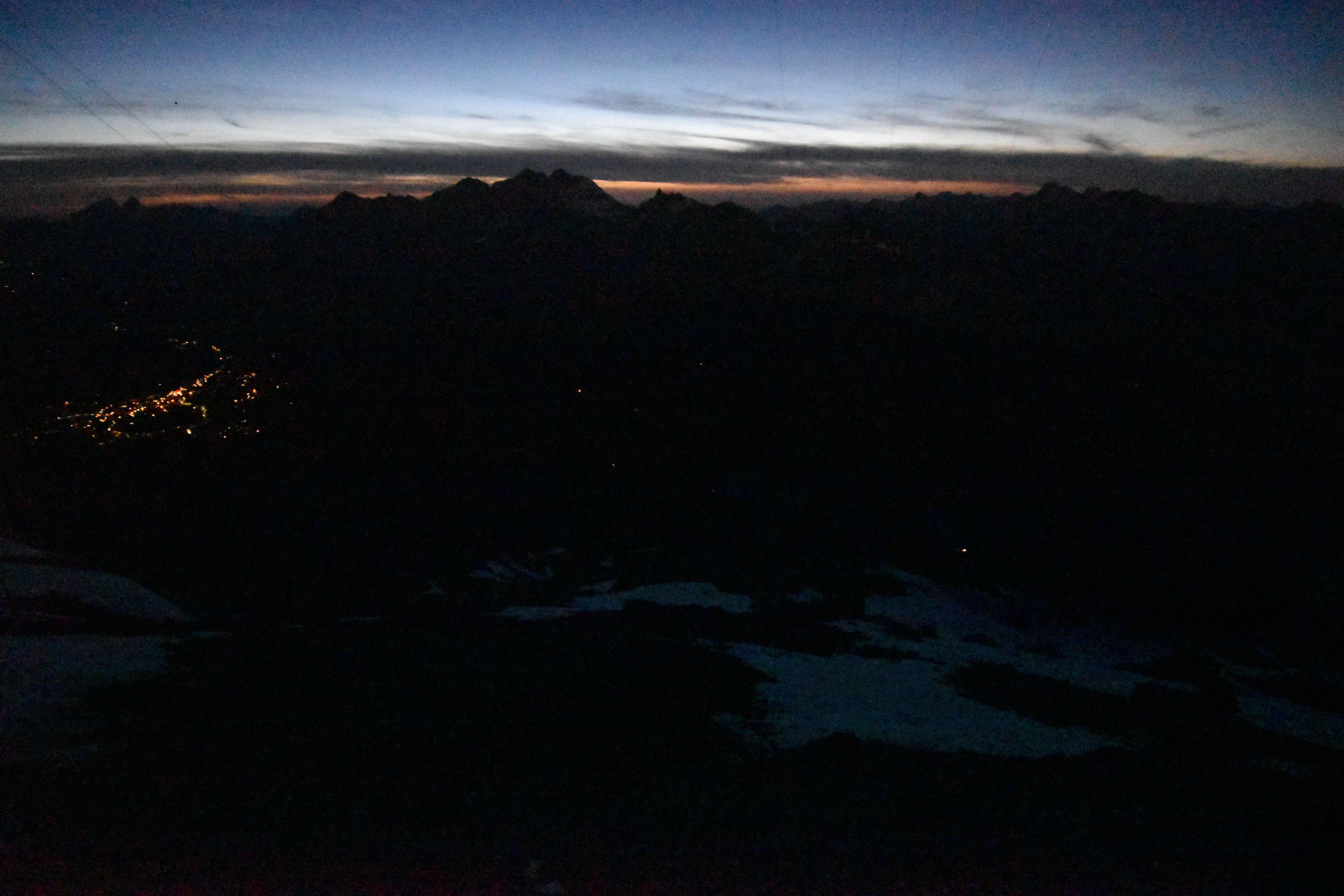 Archiv Foto Webcam Glacier 3000: Black Wall am Gemskopf