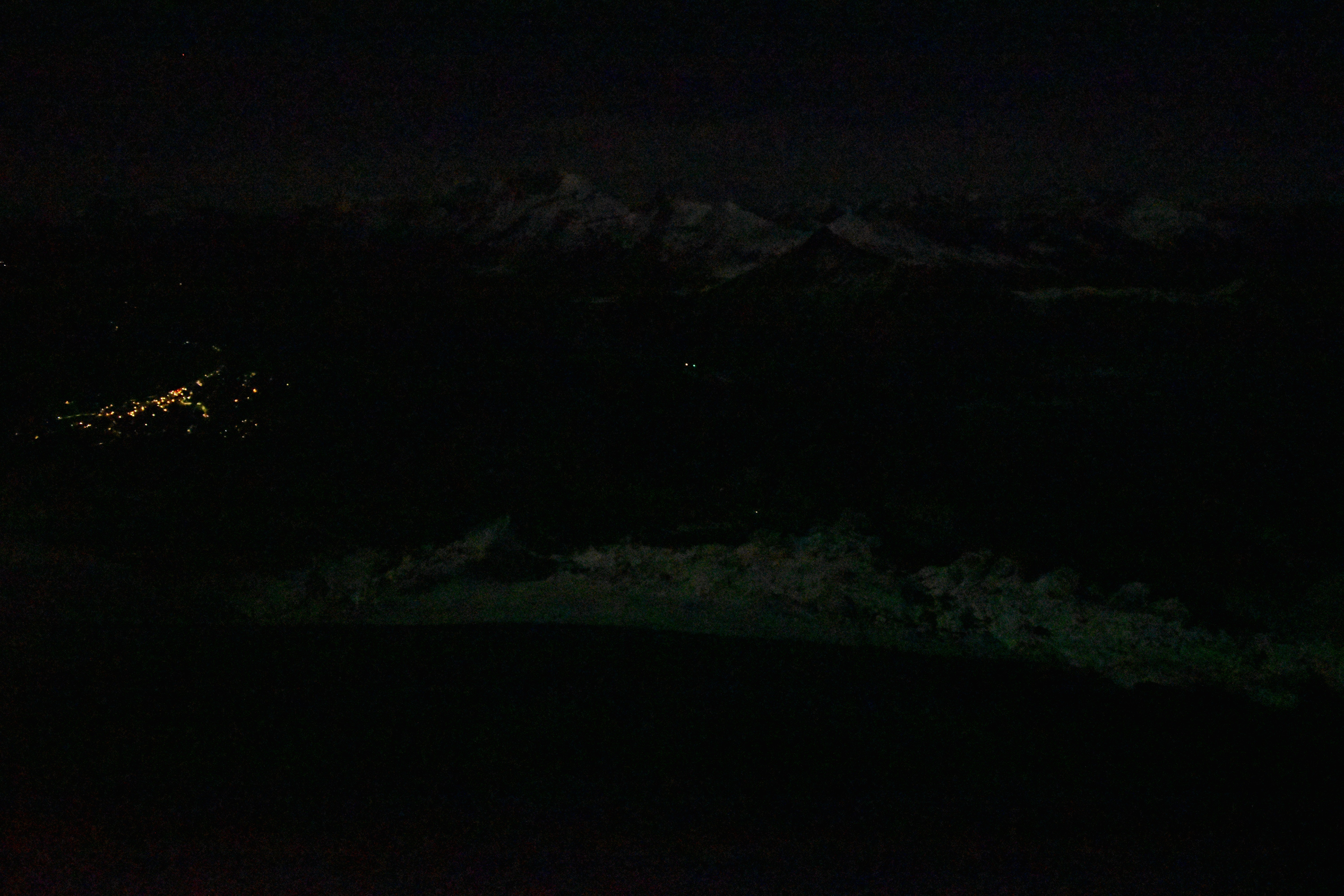 Archiv Foto Webcam Glacier 3000: Black Wall am Gemskopf