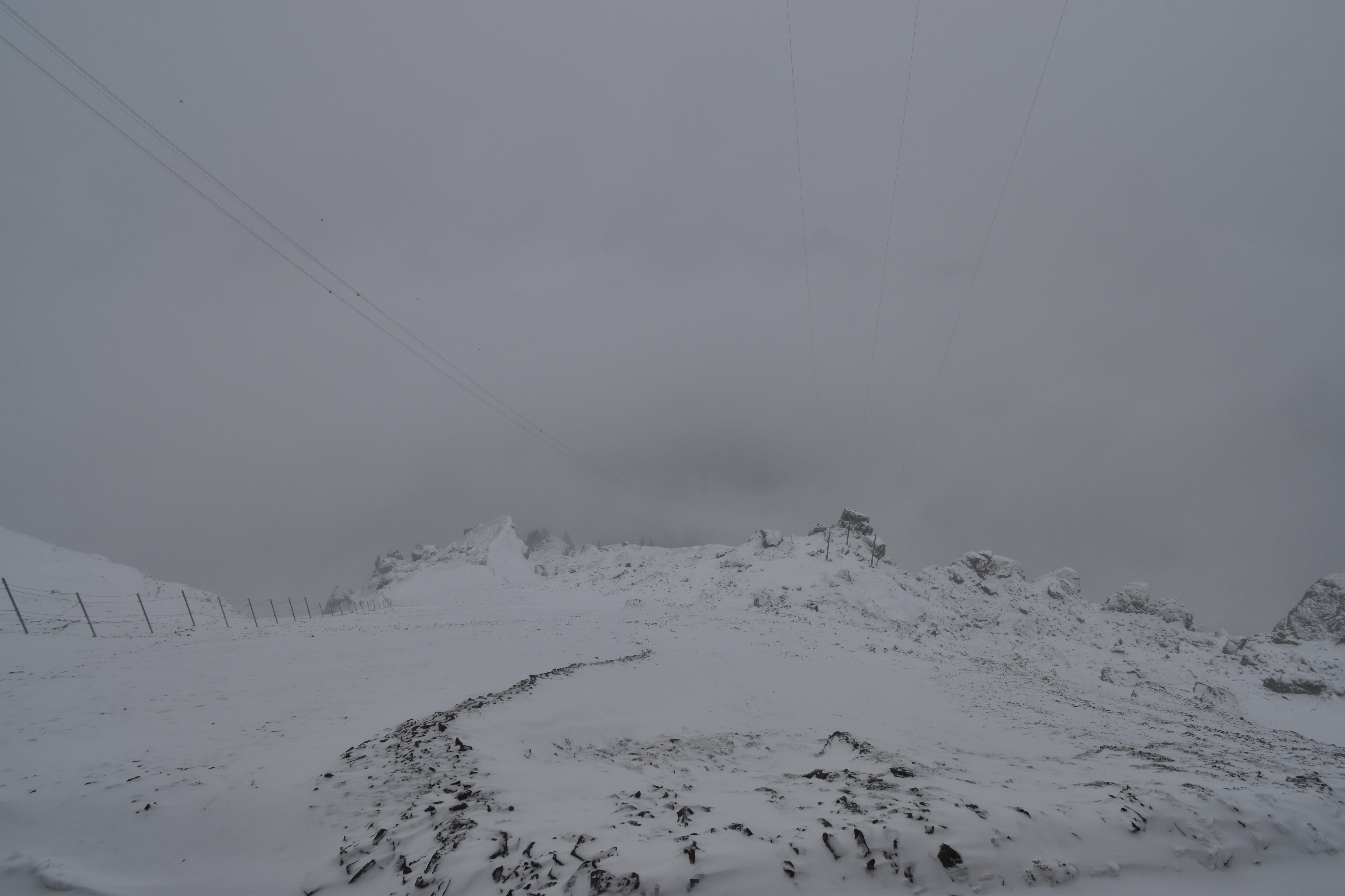 Archiv Foto Webcam Glacier 3000: Black Wall am Gemskopf