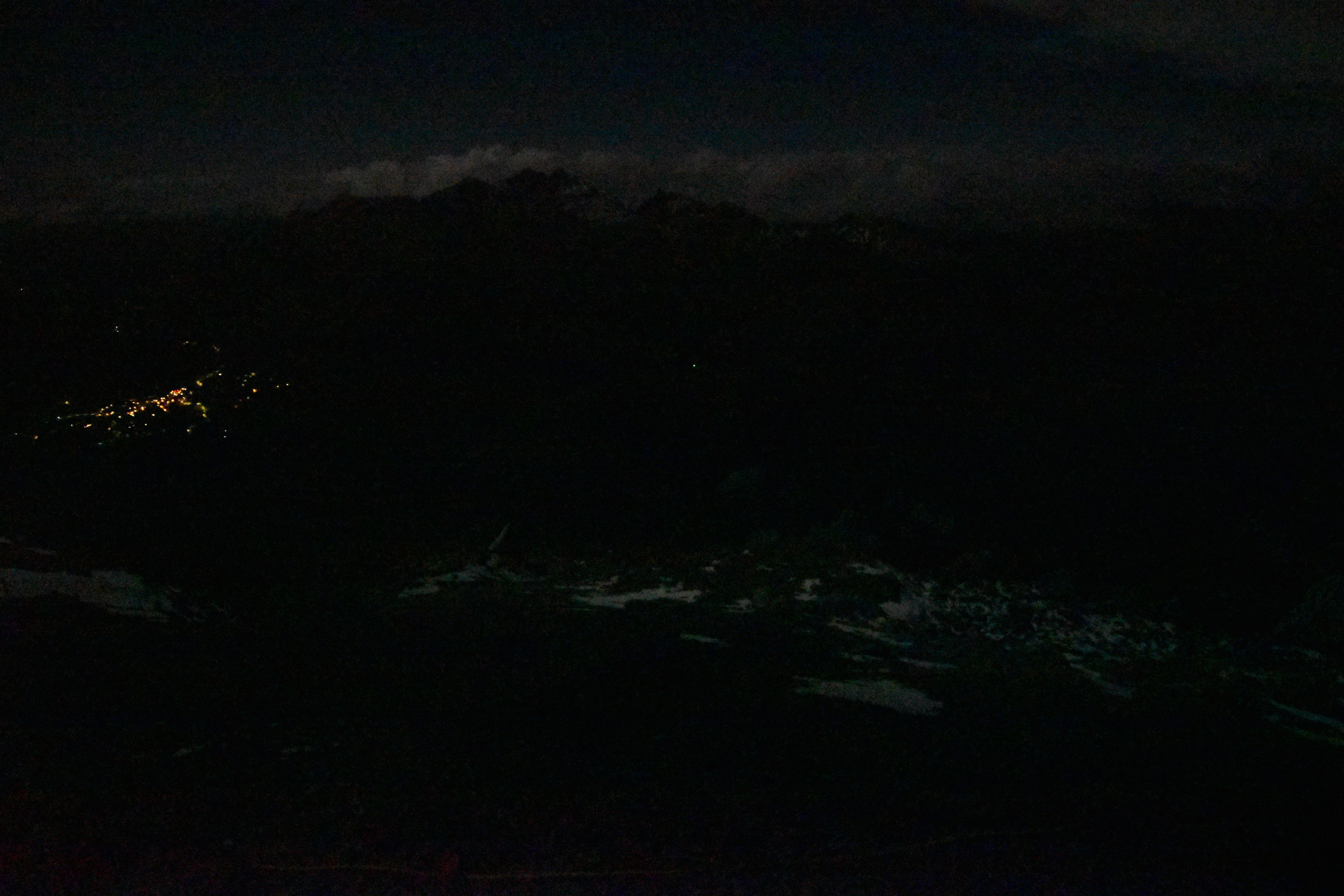 Archiv Foto Webcam Glacier 3000: Black Wall am Gemskopf