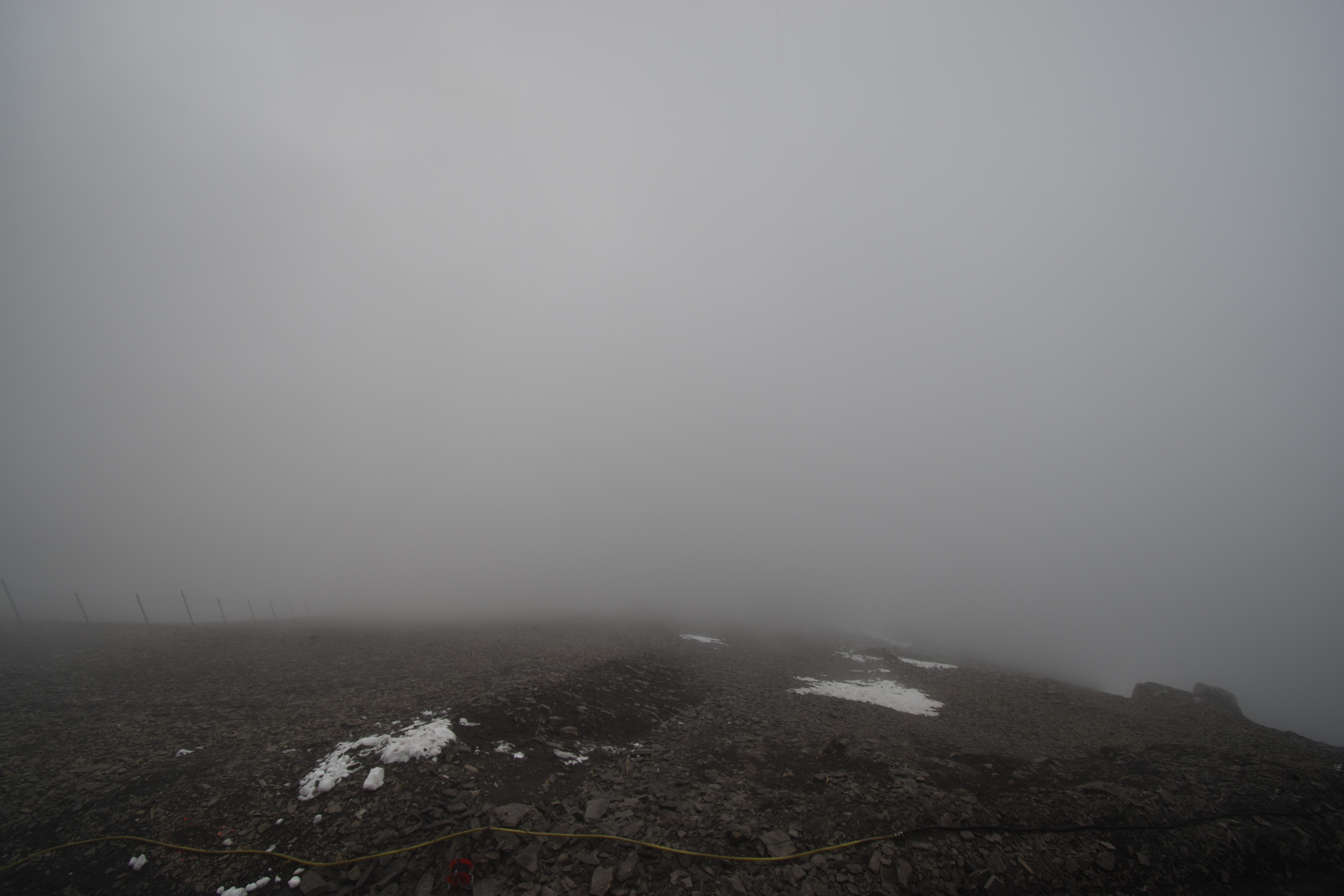 Archiv Foto Webcam Glacier 3000: Black Wall am Gemskopf