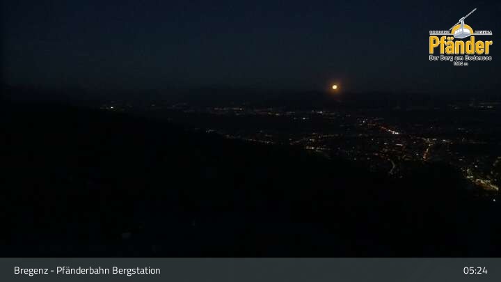 Archiv Foto Webcam Bregenz: Blick vom Pfänder auf den Bodensee